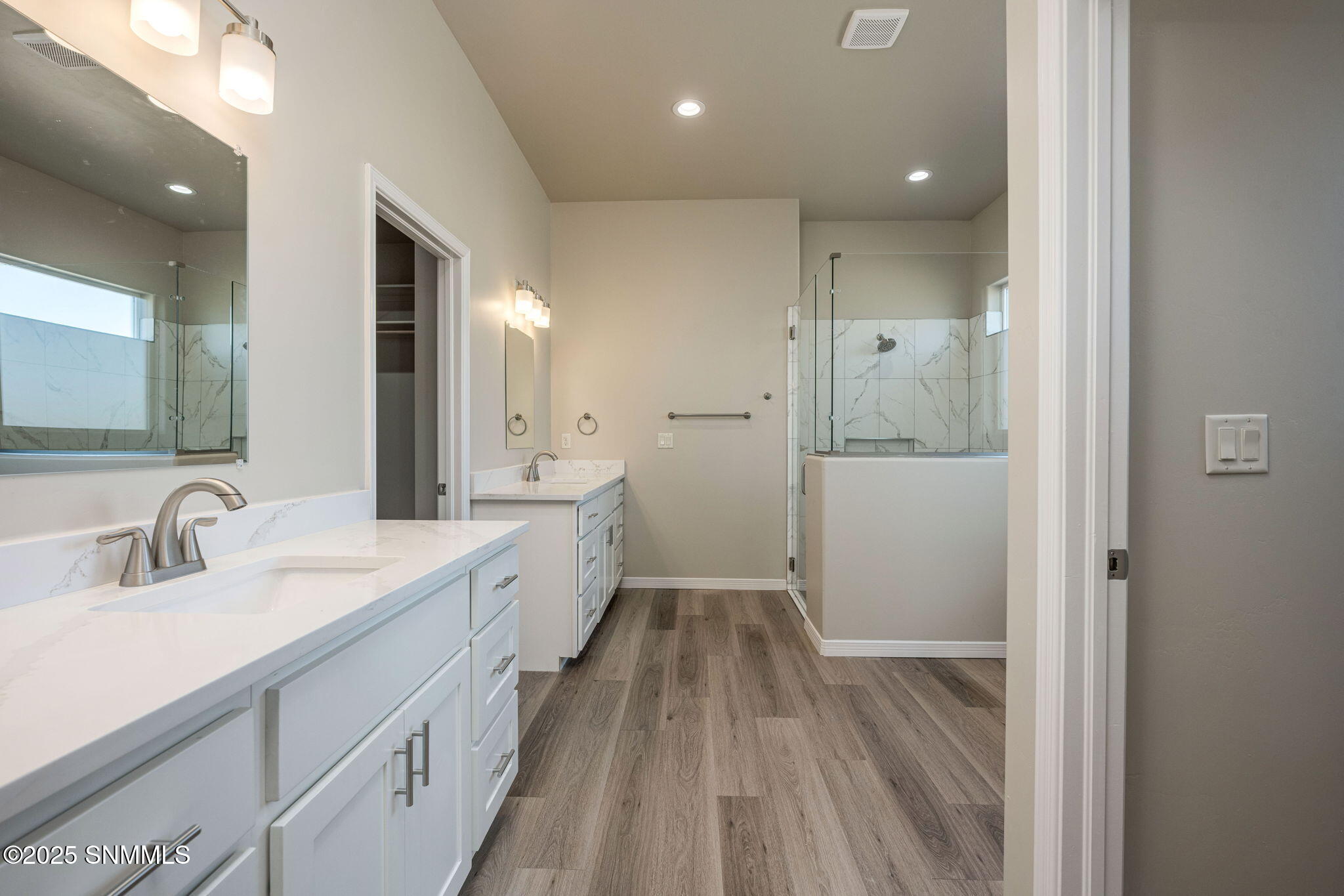 701 Basha Arc Property Photo 33