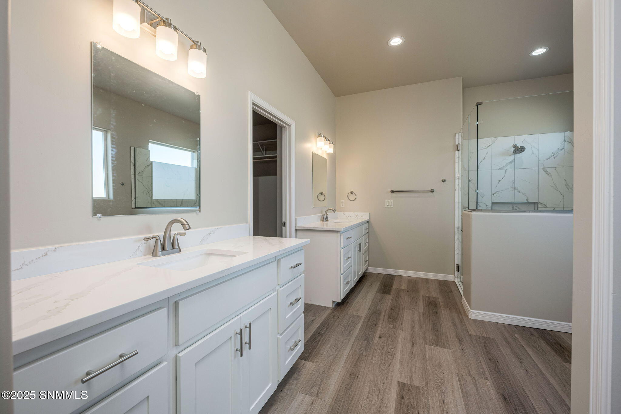 701 Basha Arc Property Photo 34