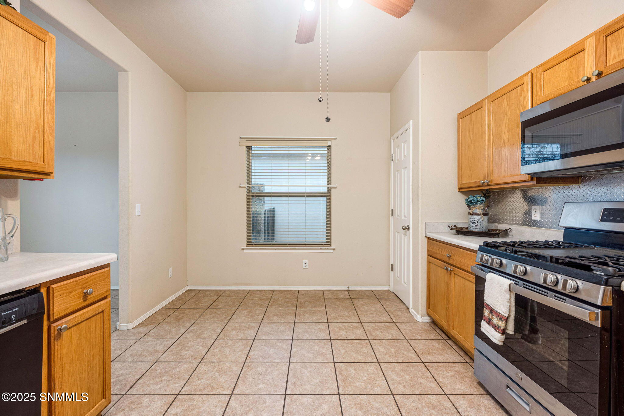 5525 Gobi Lane Property Photo 20