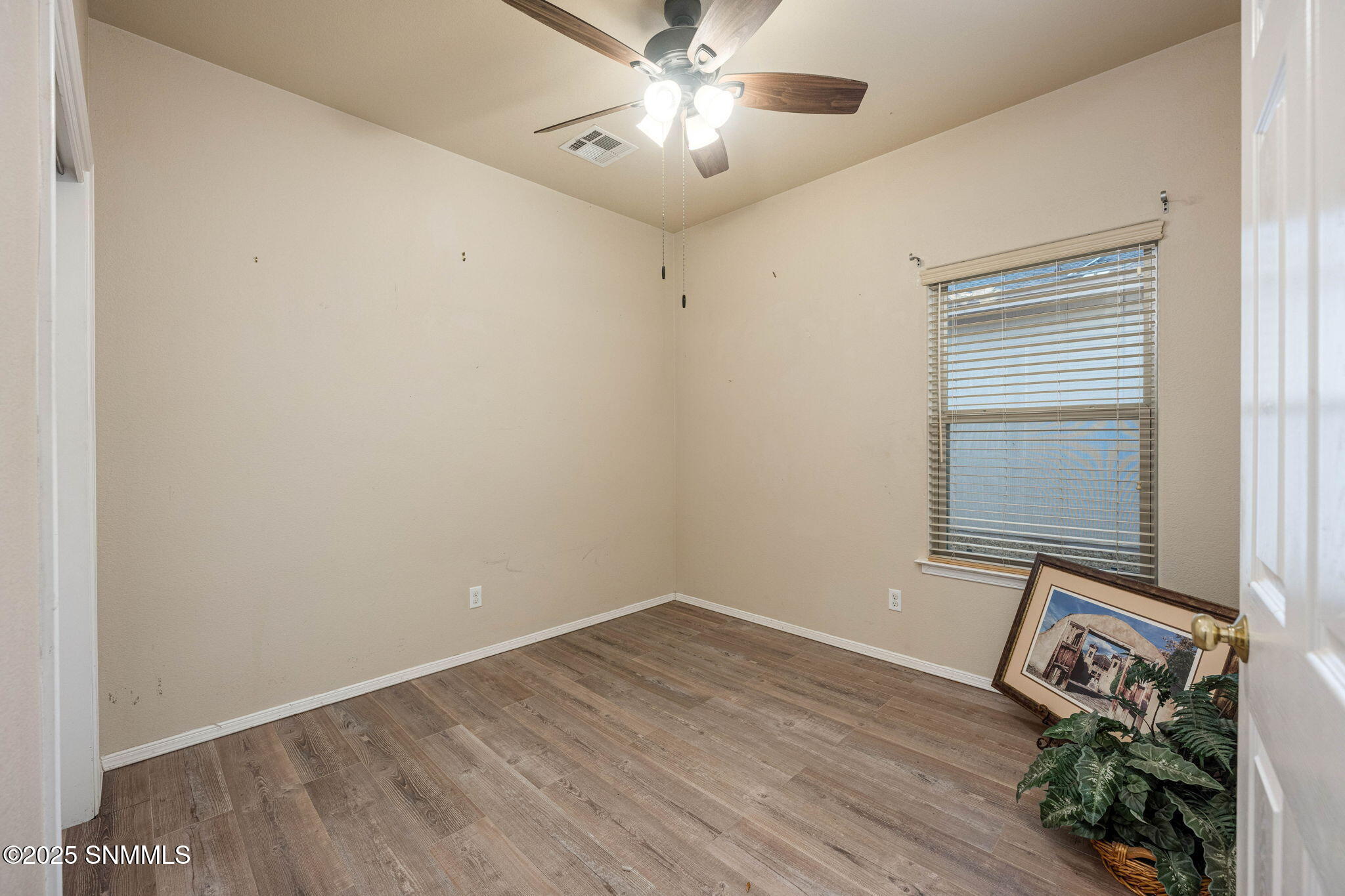 5525 Gobi Lane Property Photo 27