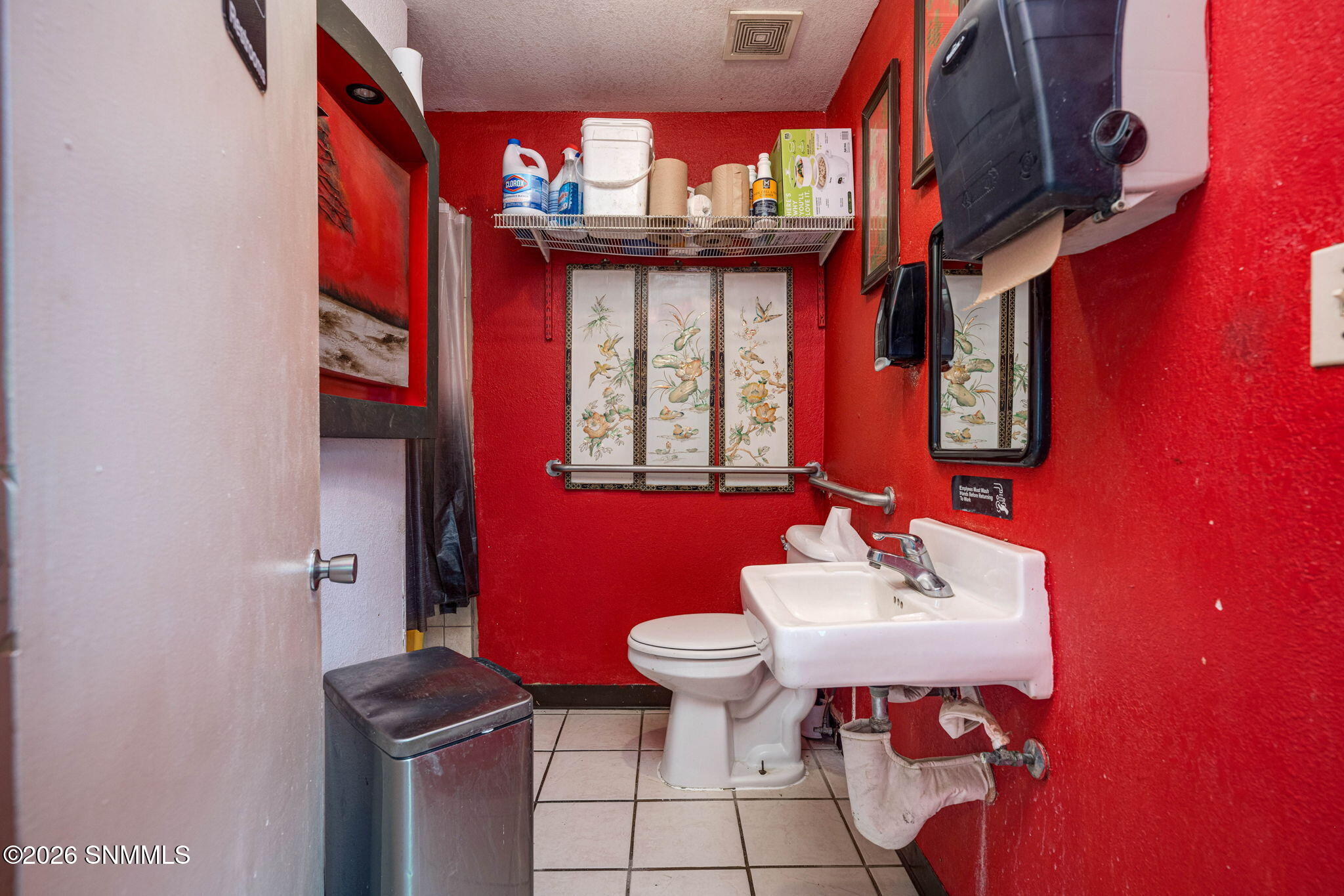 90 E Lisa Drive Property Photo 16