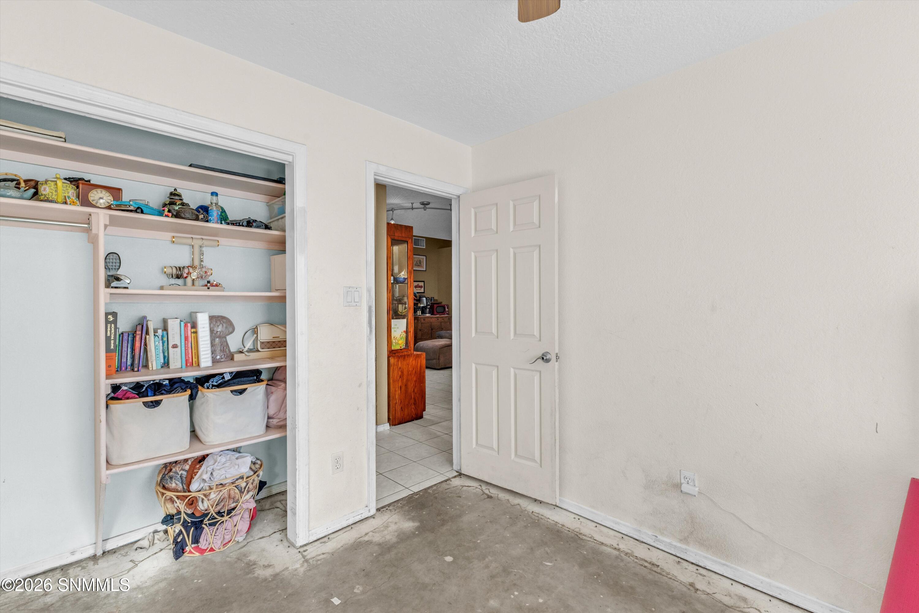5008 Shadow Mountain Road Property Photo 7