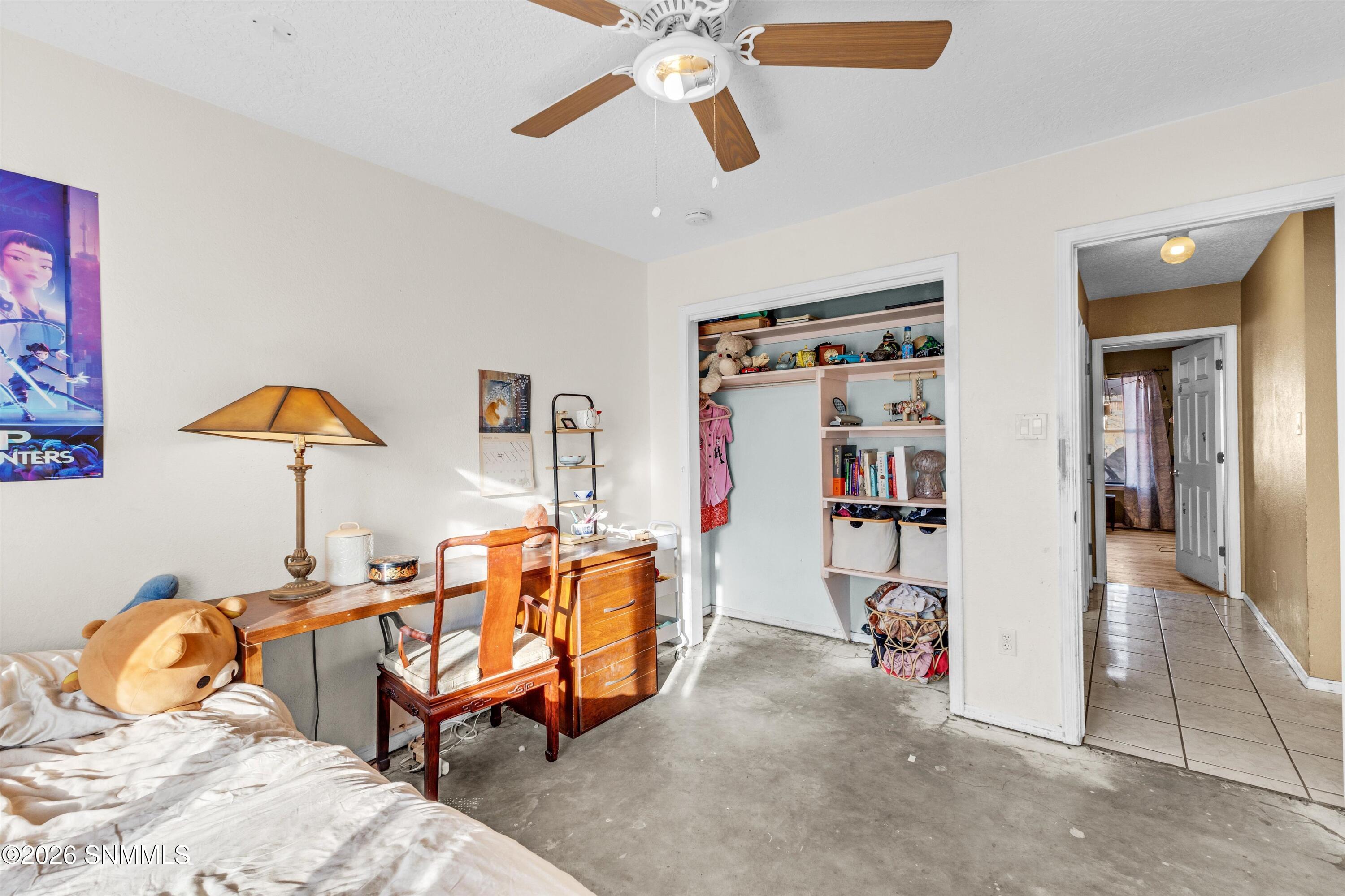 5008 Shadow Mountain Road Property Photo 8
