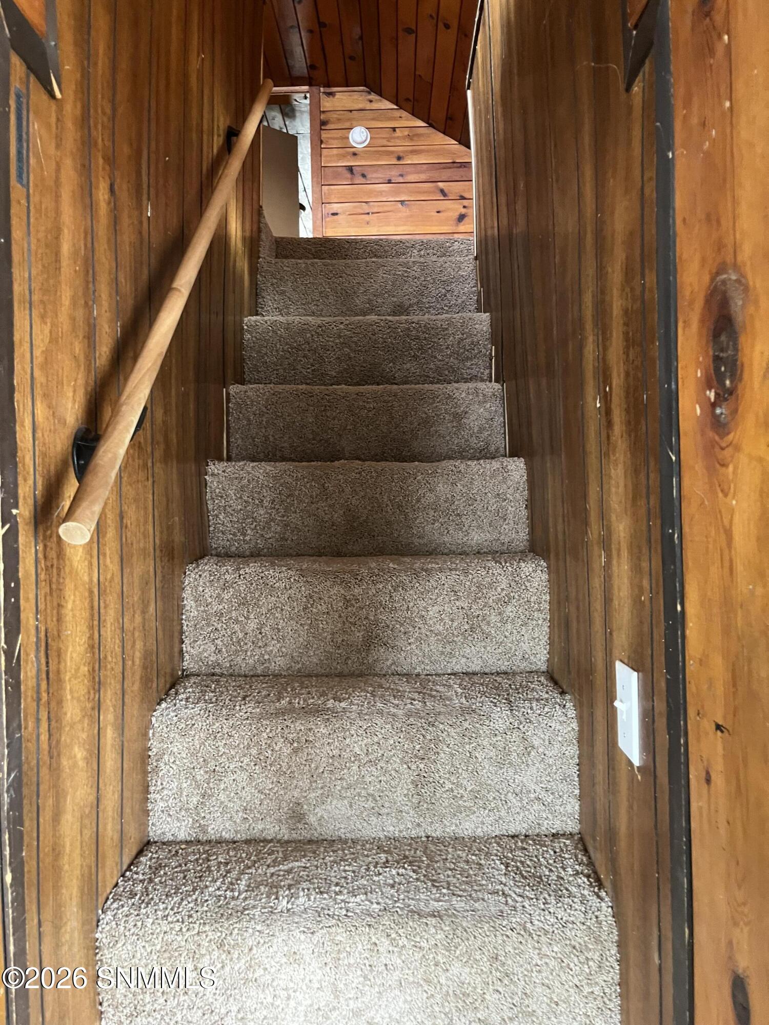 635 Hoagland Property Photo 9
