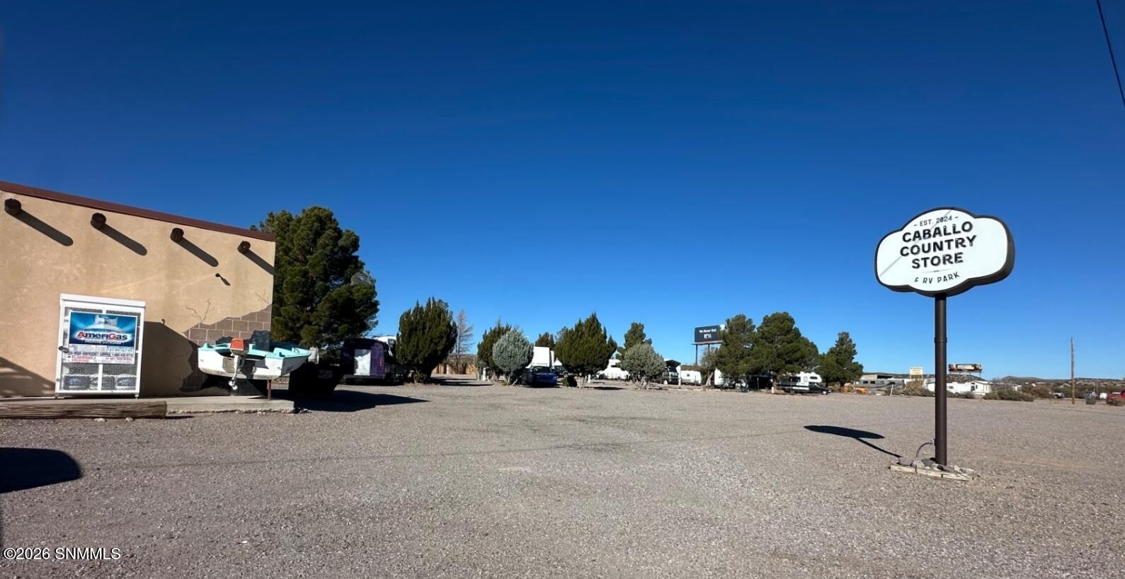 14422 Highway 187 Property Photo 2