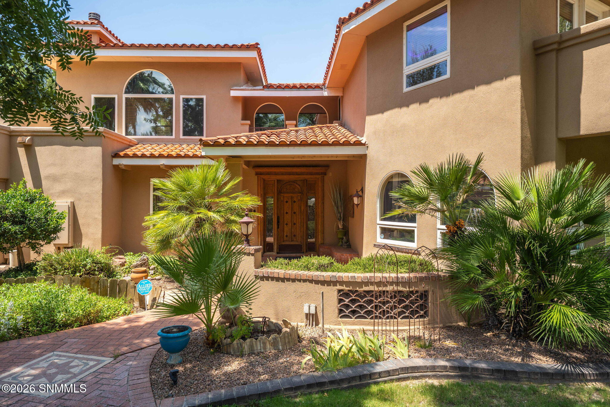 2840 Mcdowell Place Property Photo 4