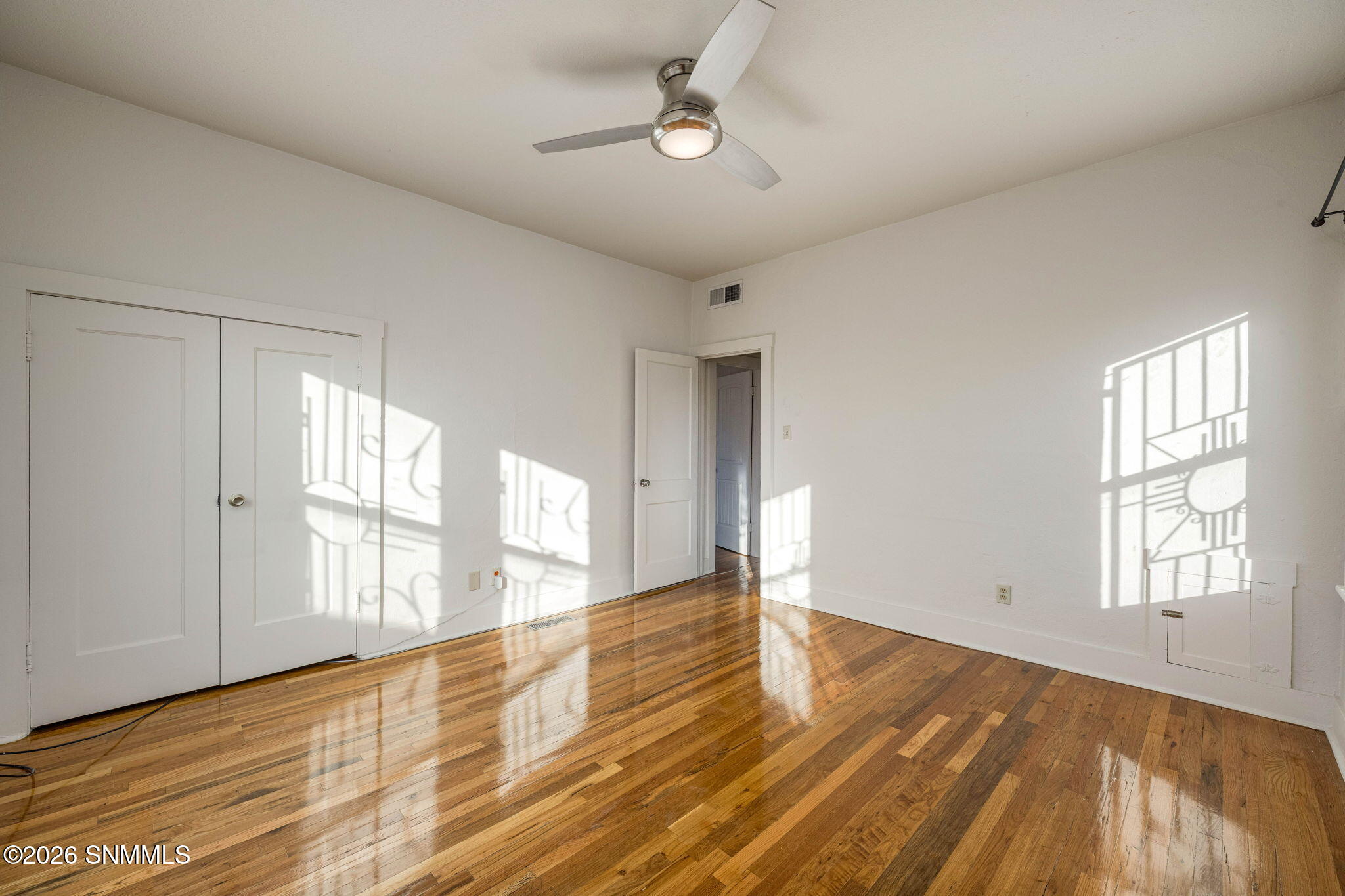 1143 N Main Street Property Photo 18