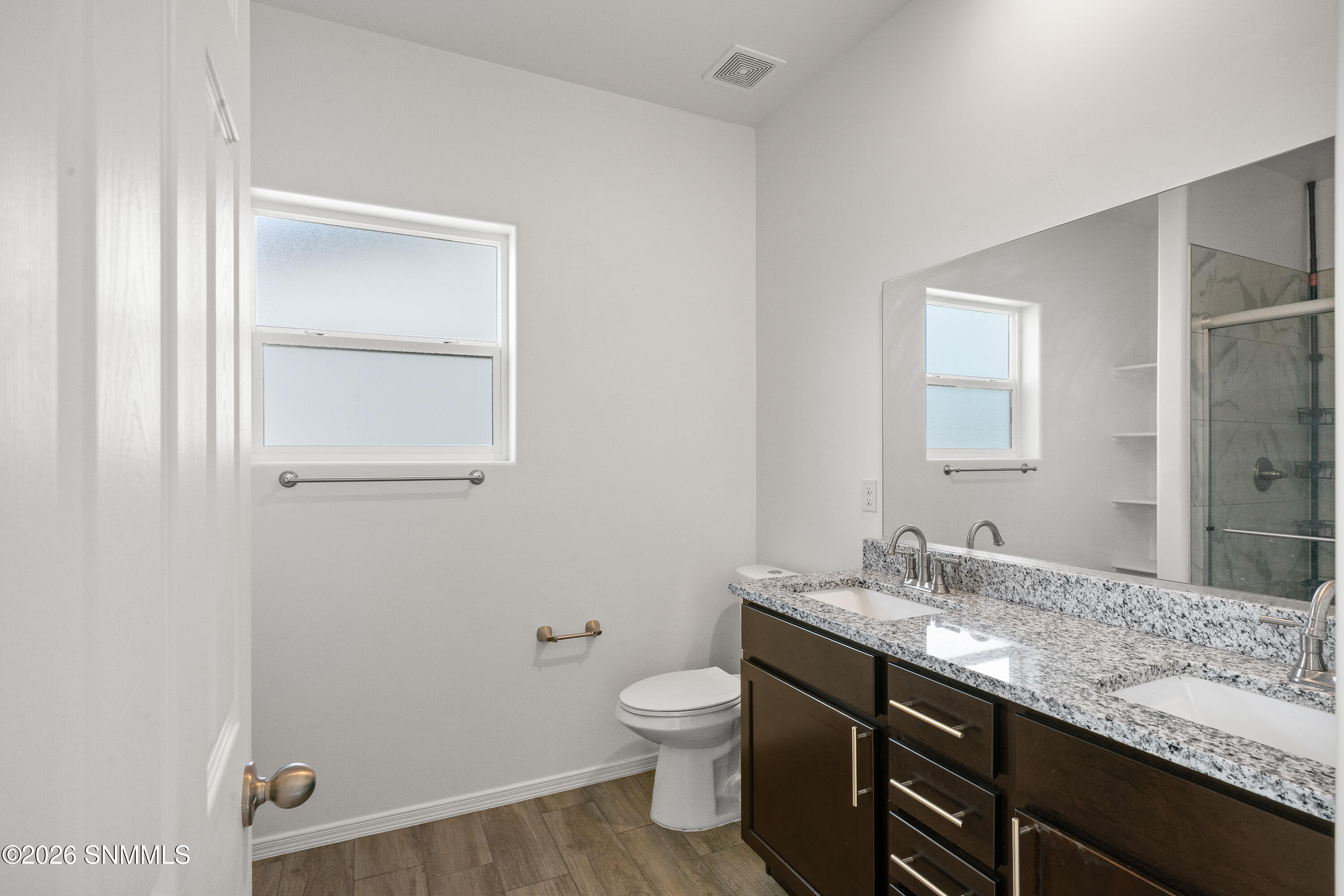 6119 Montgomery Road Property Photo 16