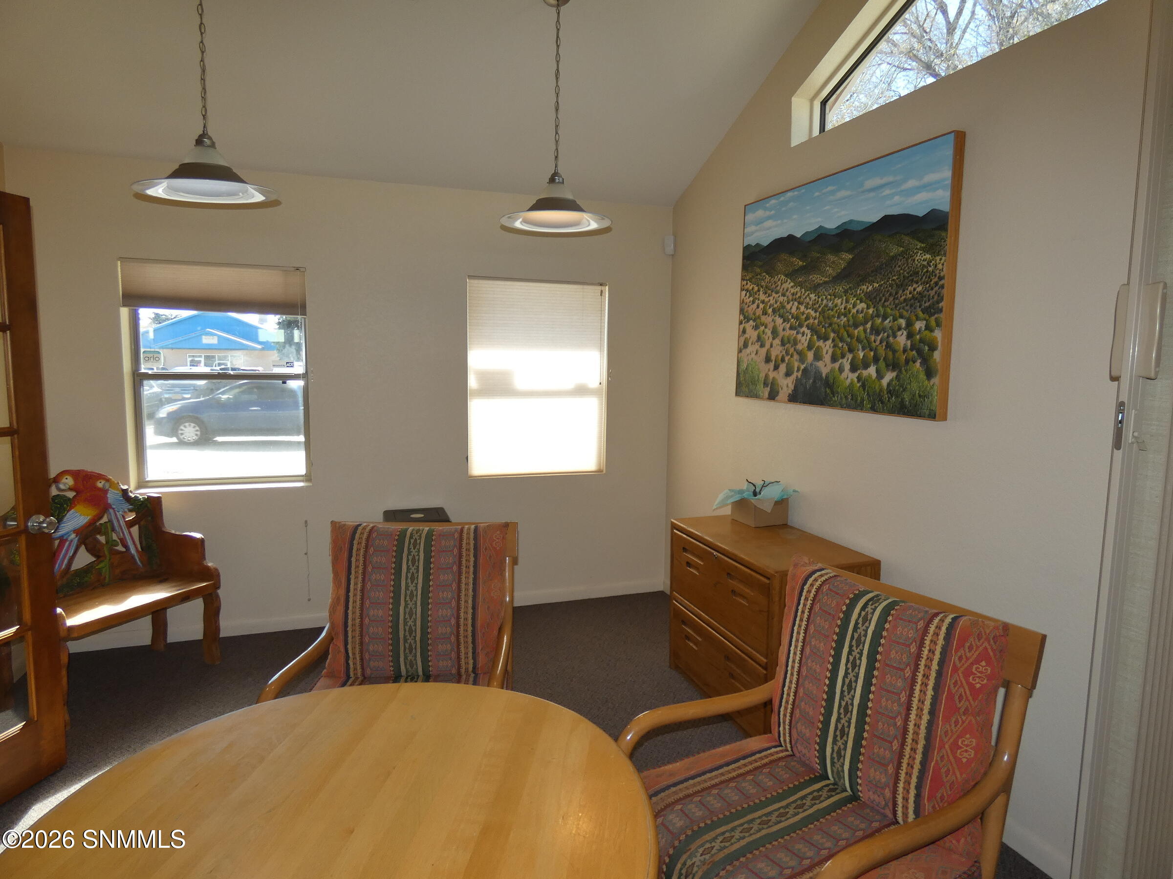 607 N Hudson Street Property Photo 7