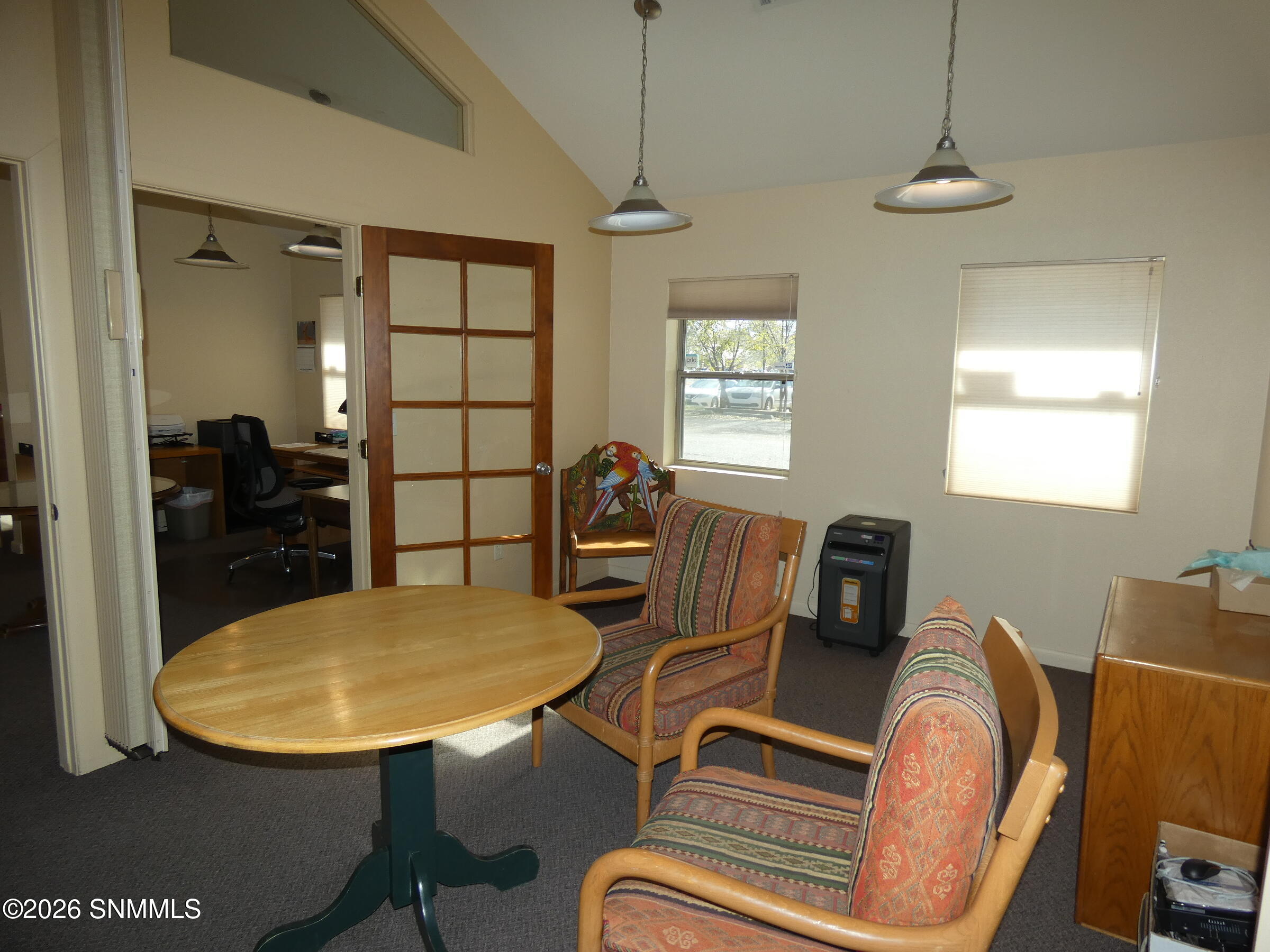607 N Hudson Street Property Photo 8