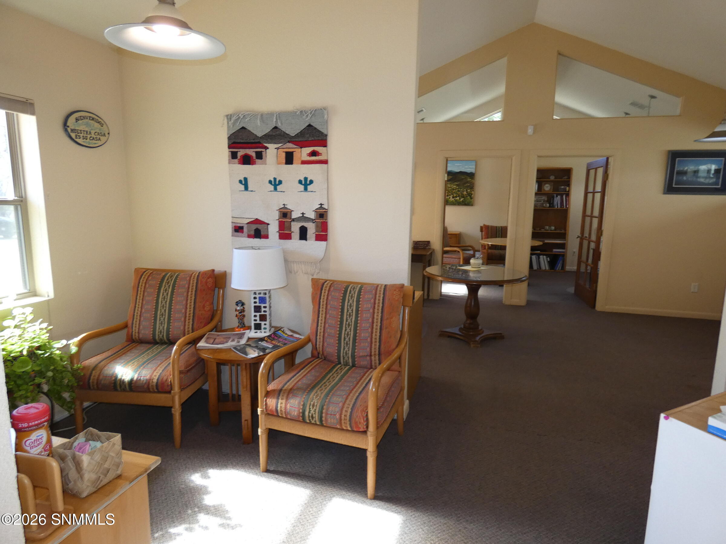607 N Hudson Street Property Photo 13