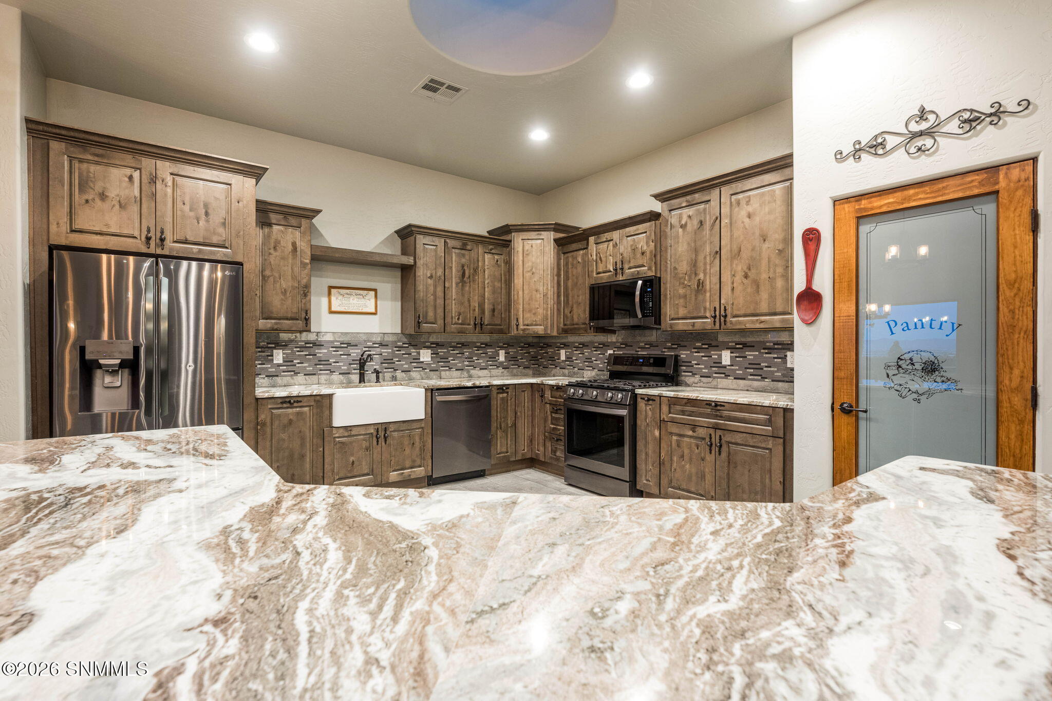 1622 Calle De Valezquez Property Photo 18