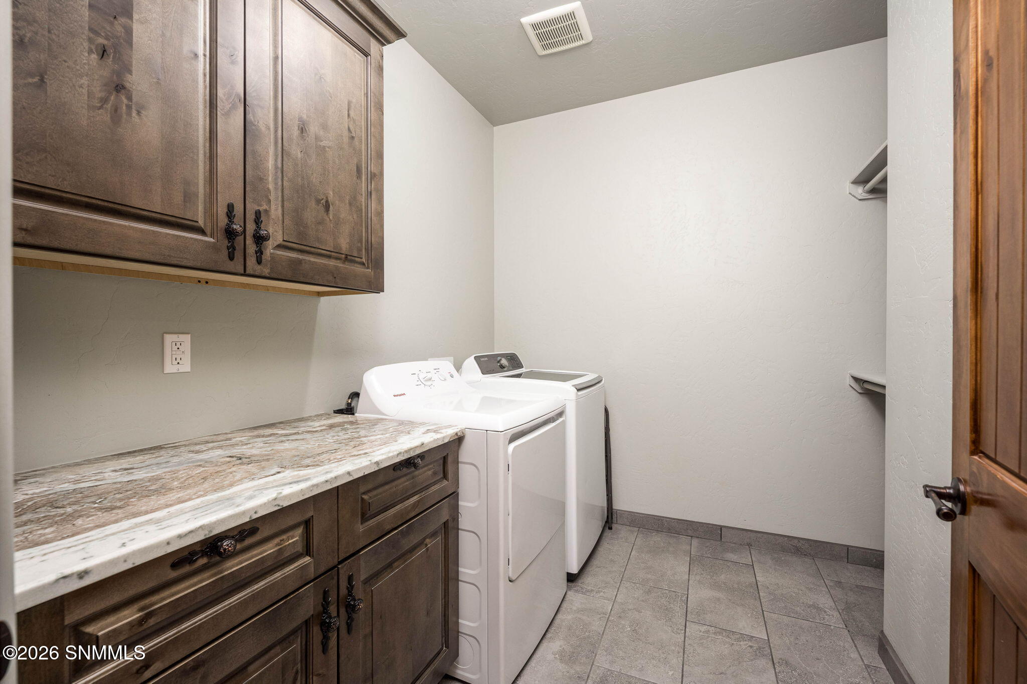 1622 Calle De Valezquez Property Photo 46