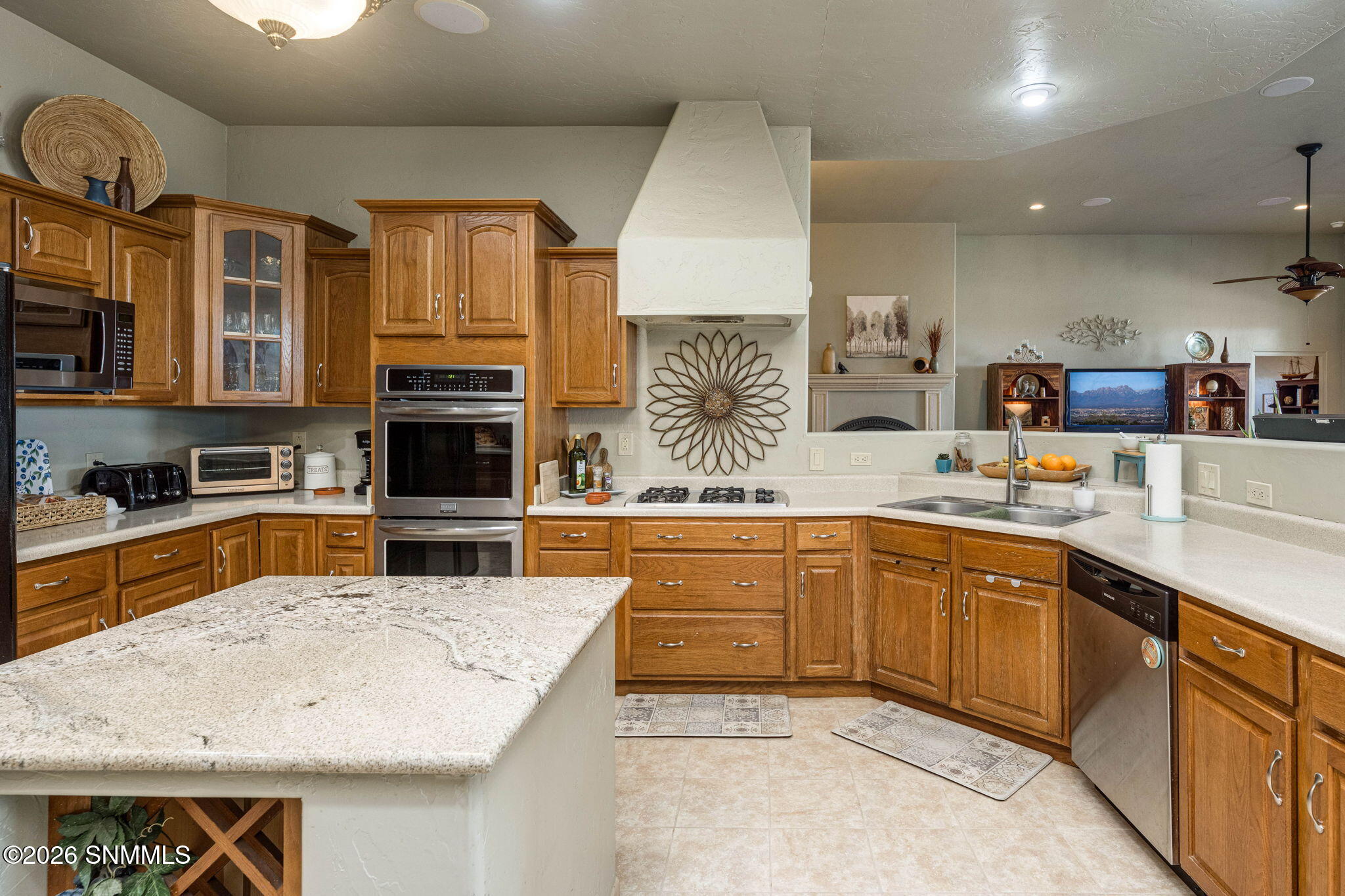5944 Dusty Prints Road Property Photo 16