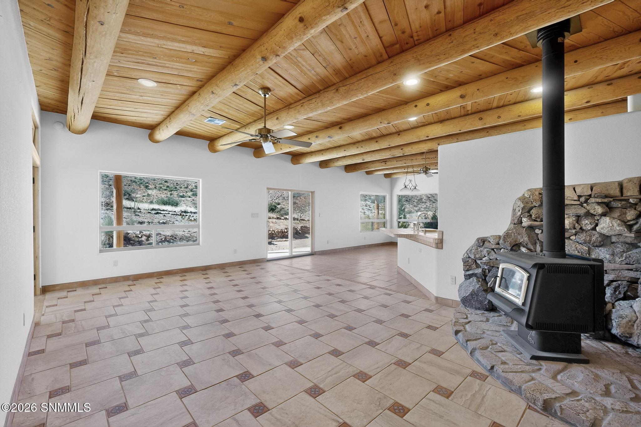123 Victorio Trail Property Photo 16