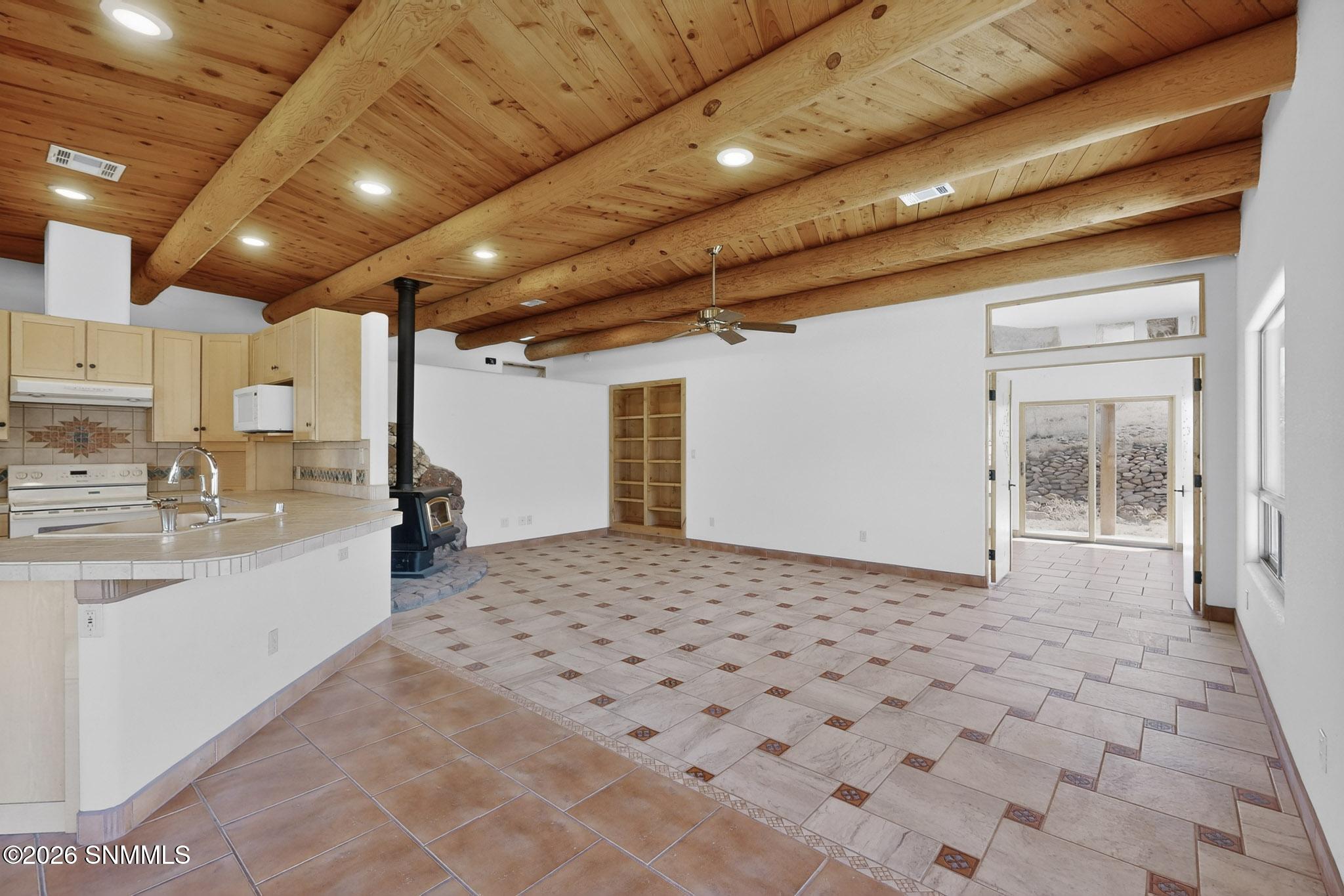 123 Victorio Trail Property Photo 17