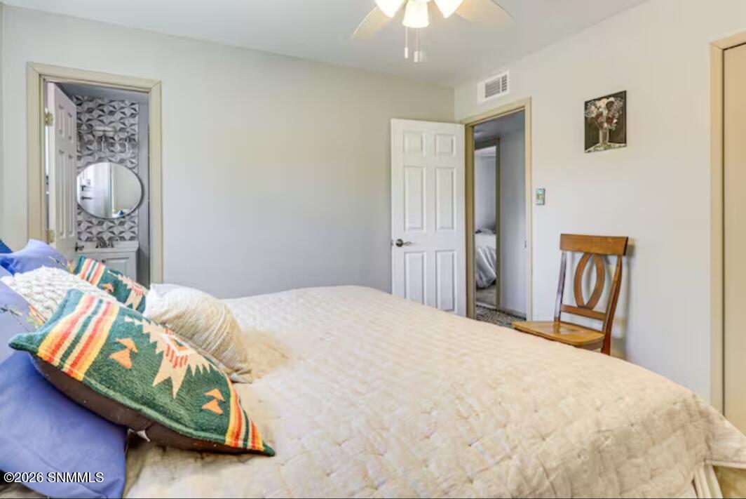 1886 Webster Avenue Property Photo 12