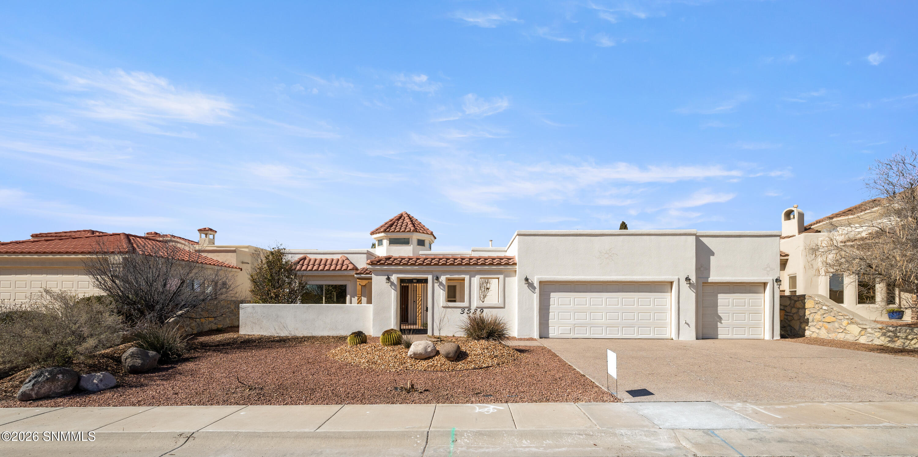 3589 Cave Creek Property Photo 1