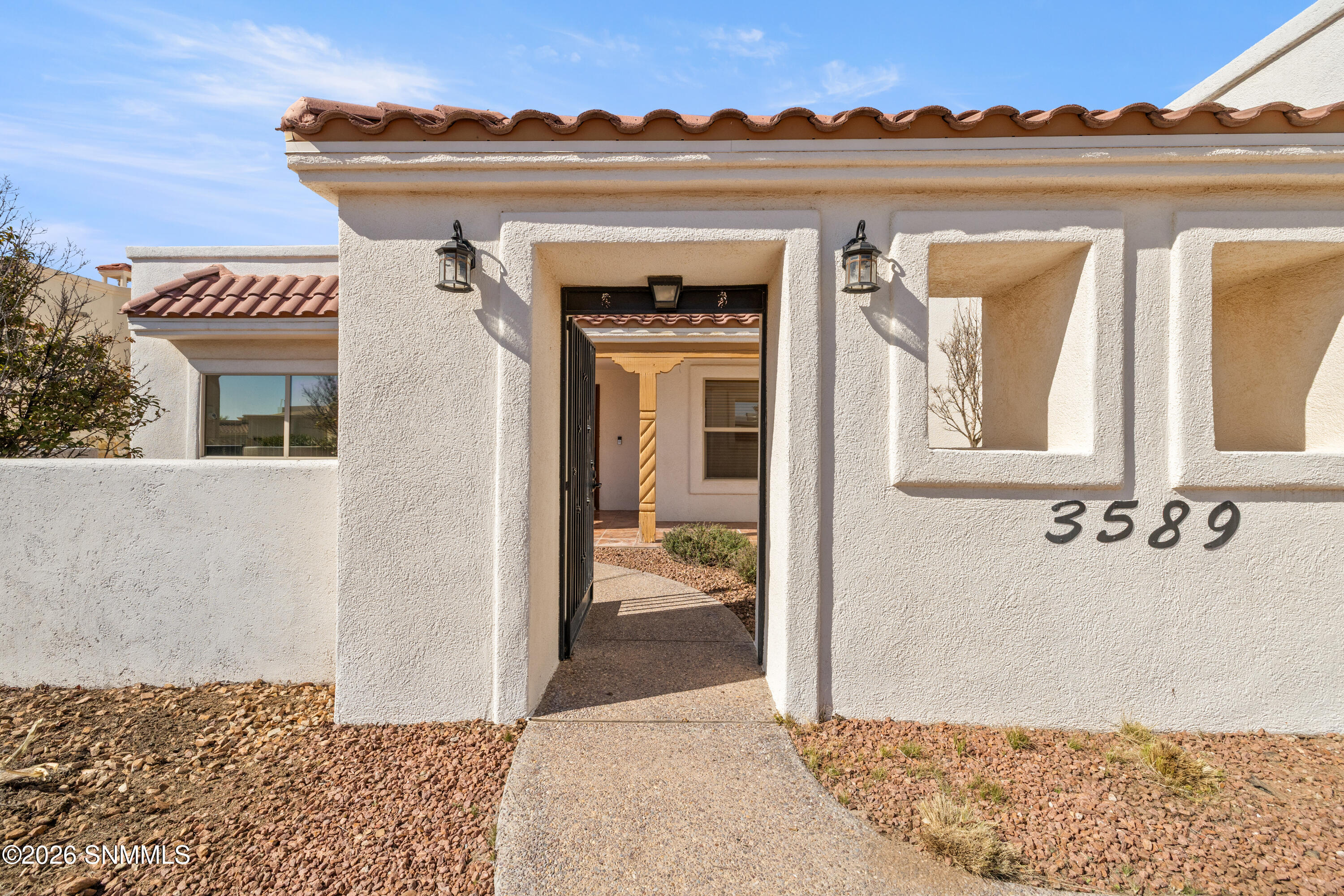 3589 Cave Creek Property Photo 4