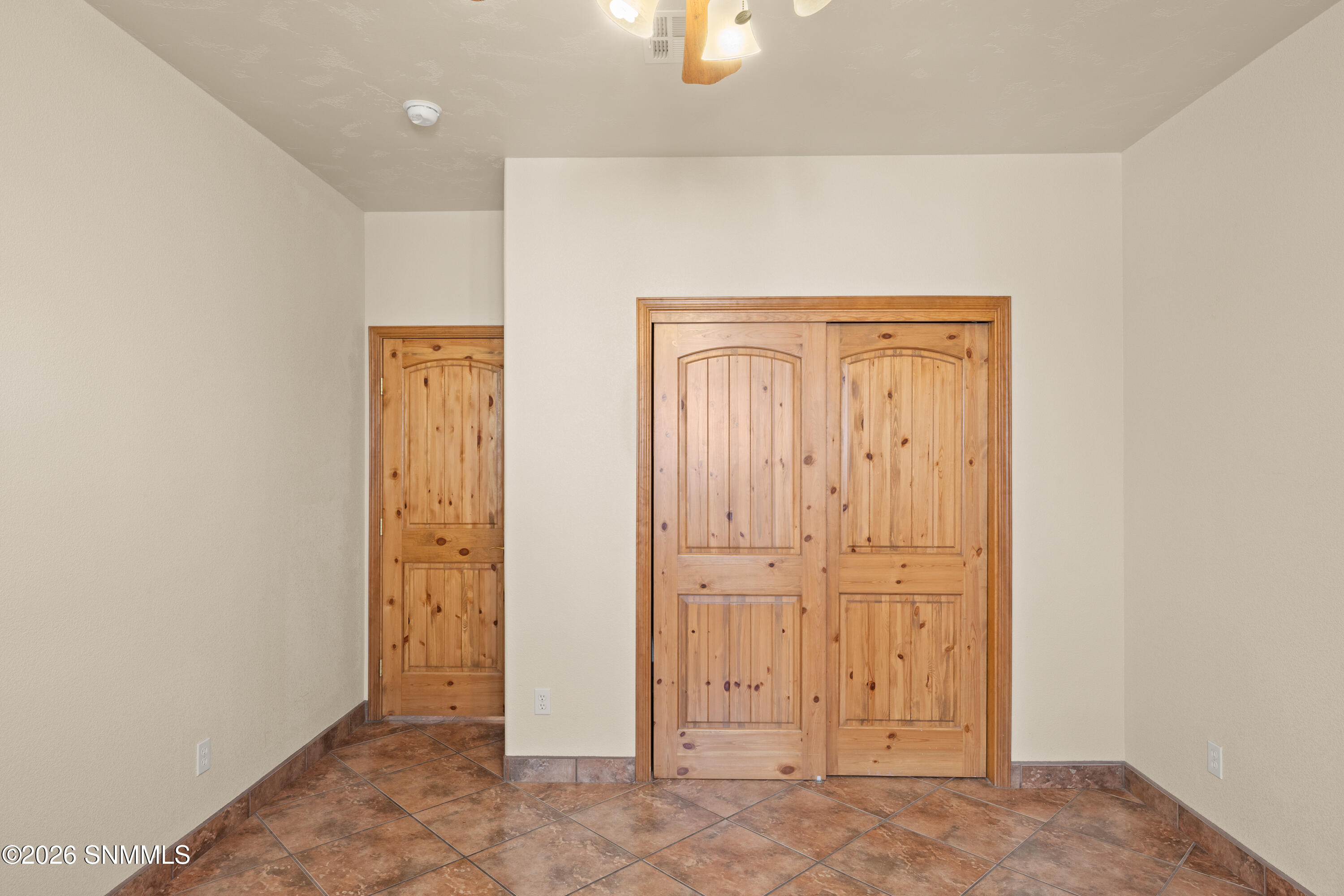 3589 Cave Creek Property Photo 31