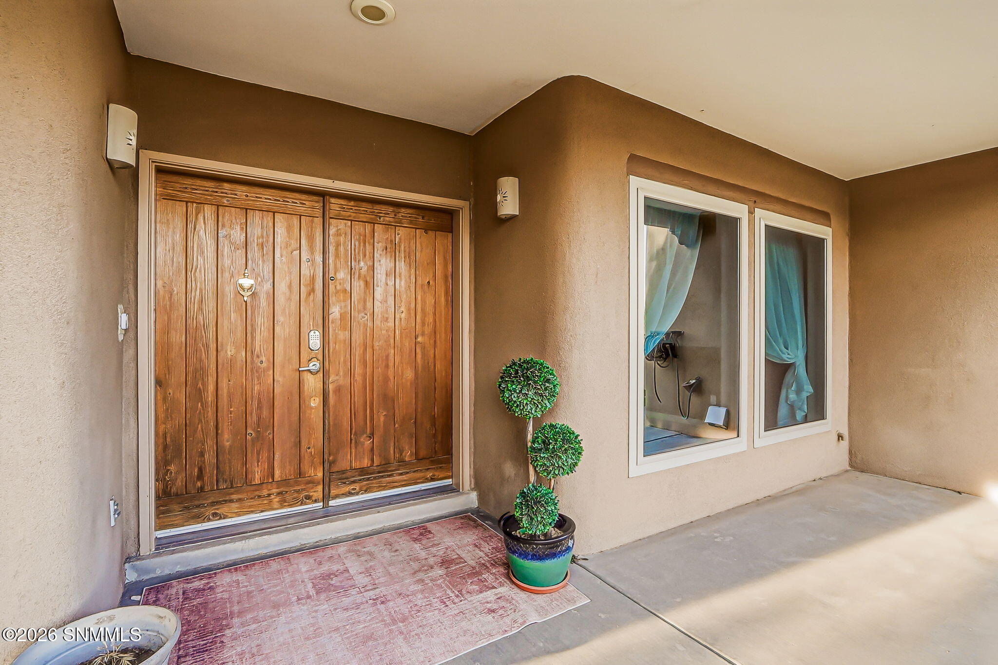 1285 Apple Tree Lane Property Photo 5