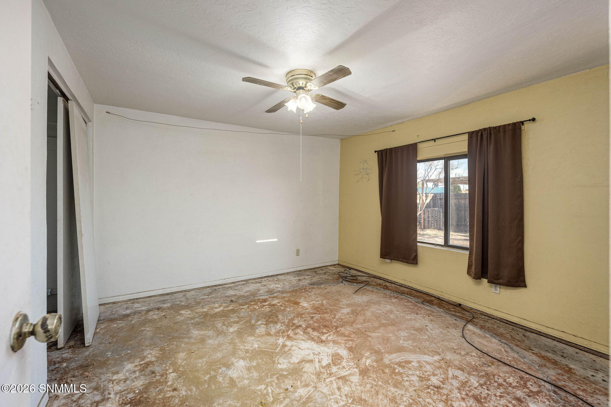 990 Brownlee Avenue Property Photo 13