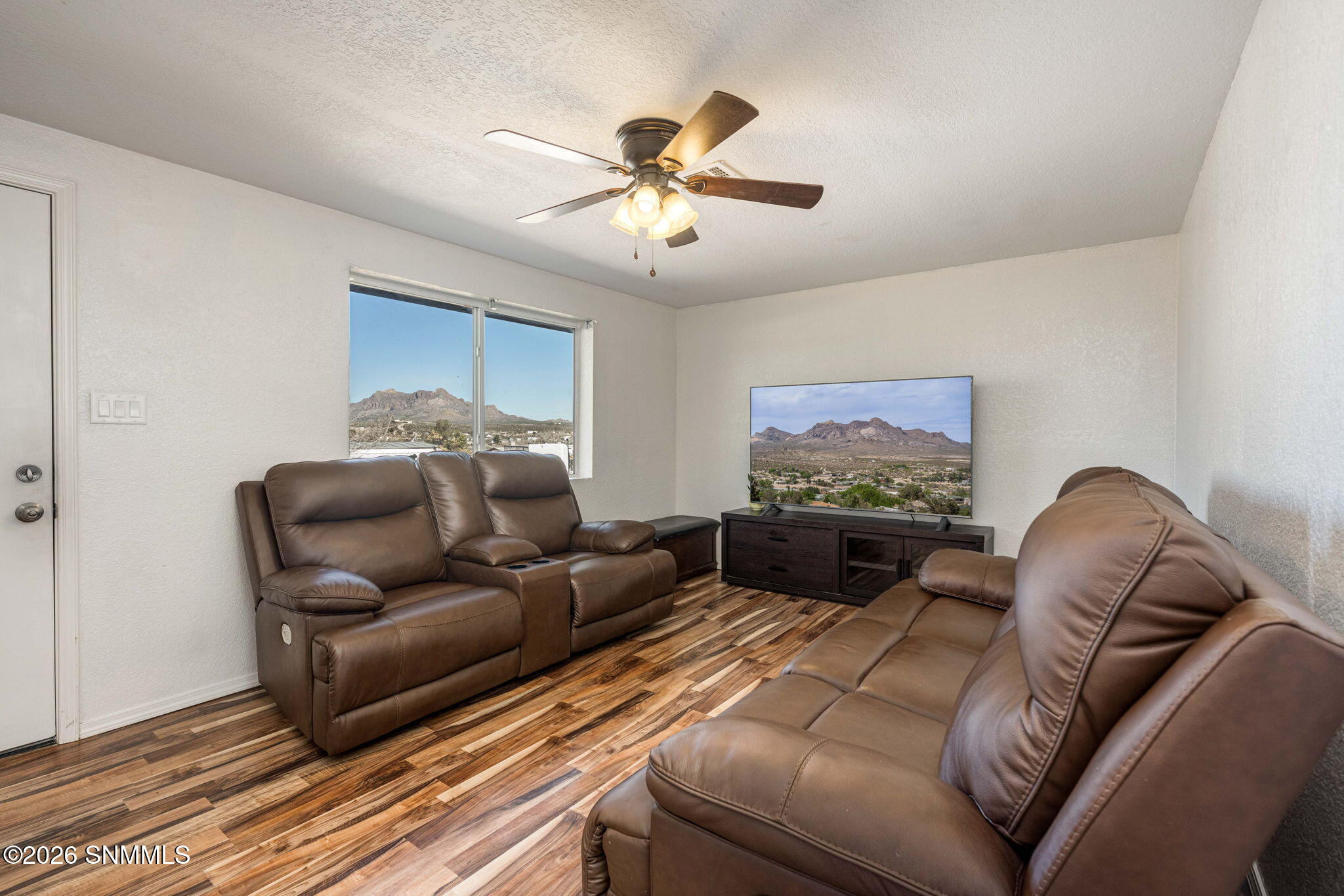 5267 Navajo Trail Property Photo 10