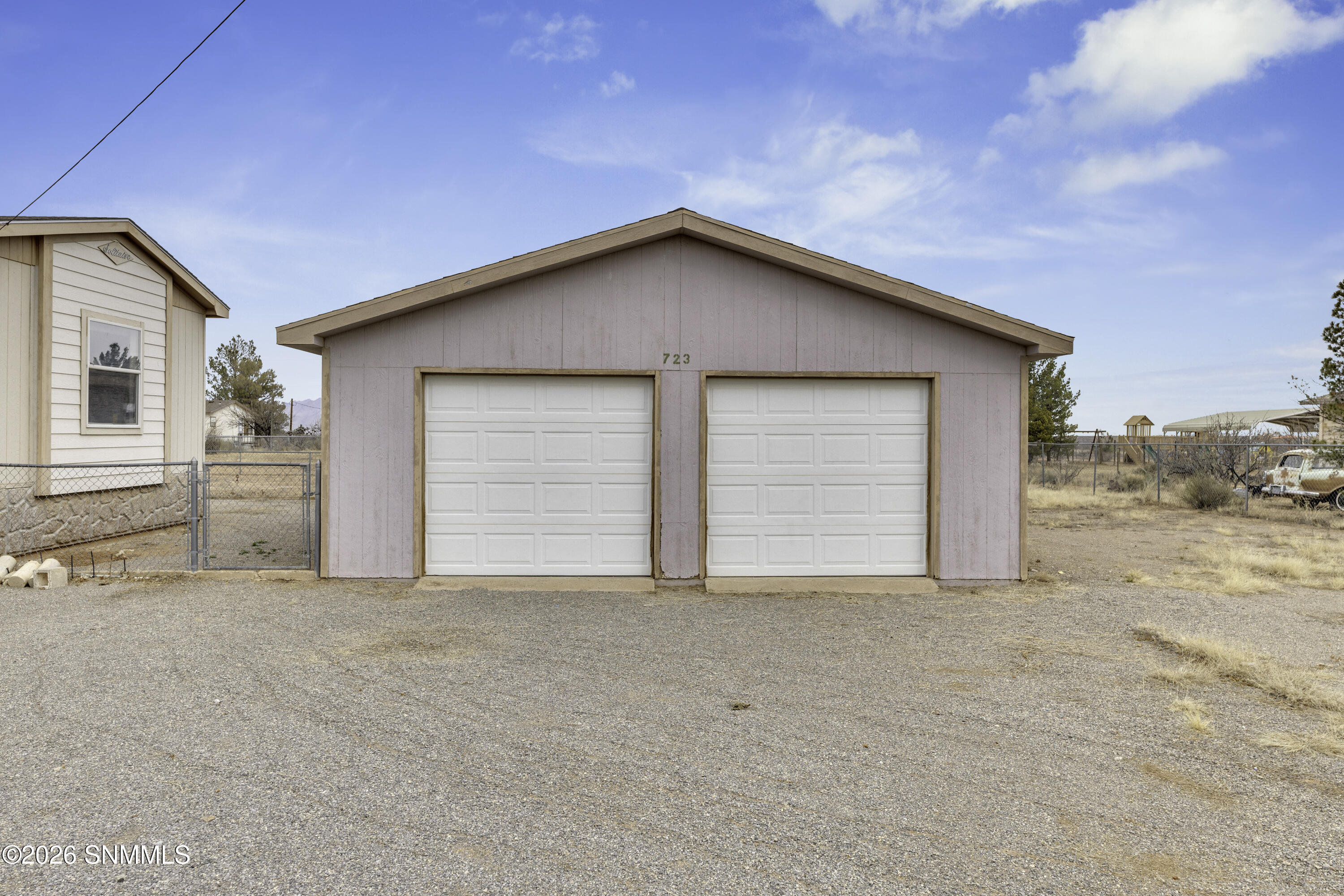 723 Sagewood Road Property Photo 4