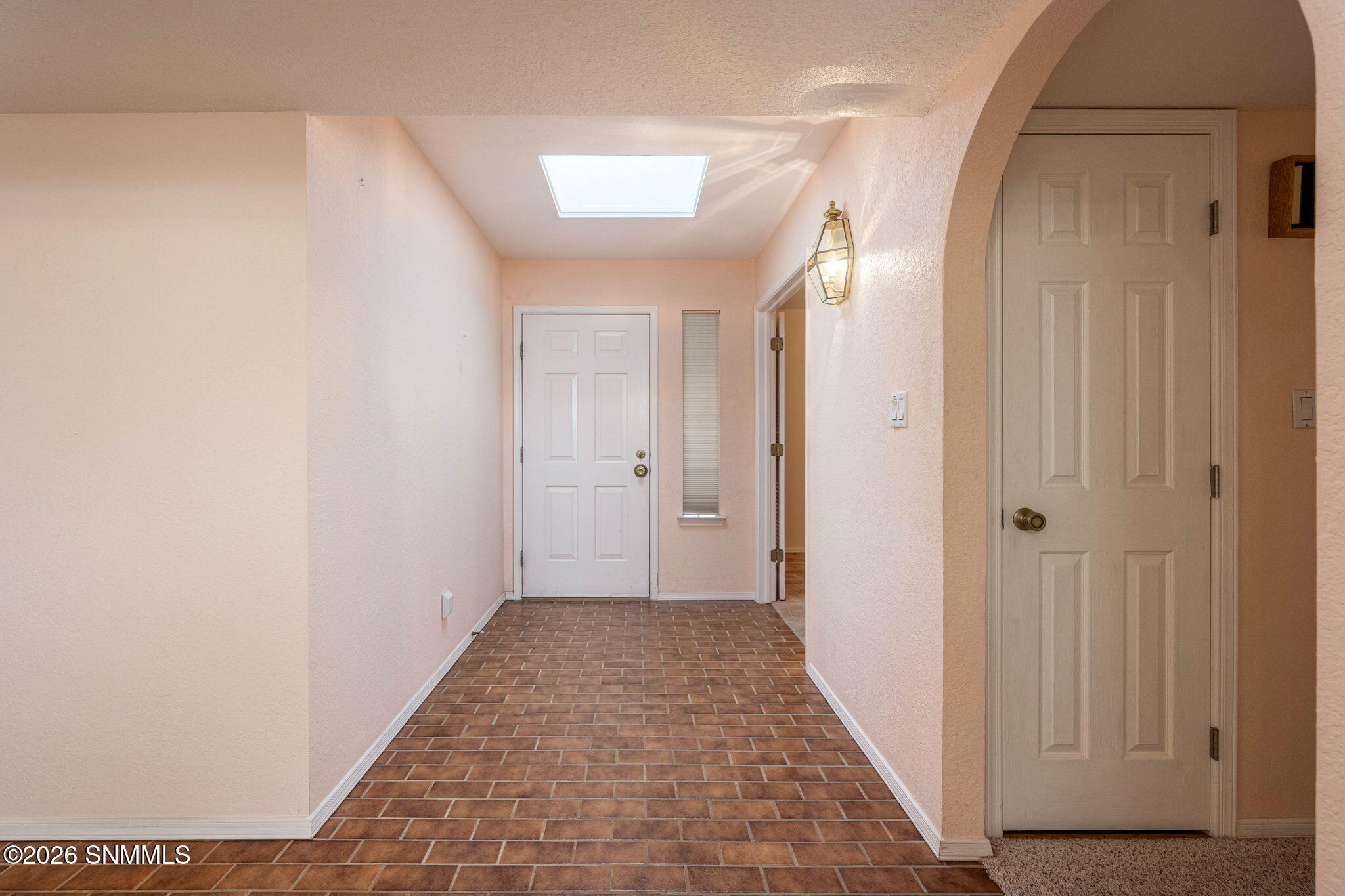 2194 Frontier Drive Property Photo 6