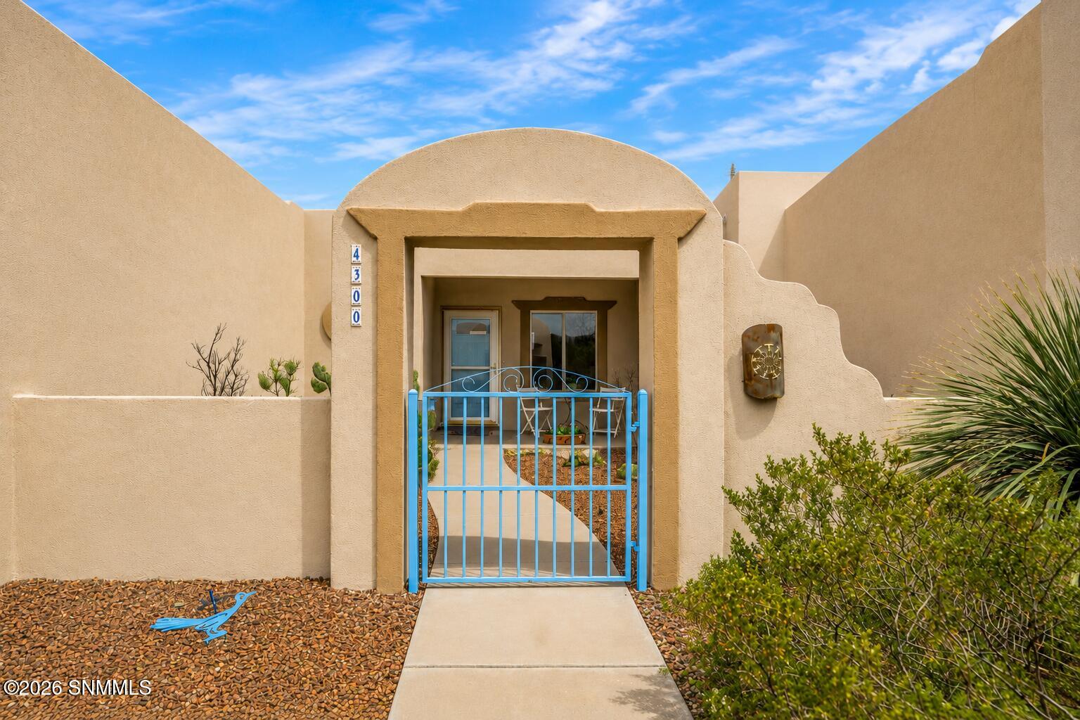 4300 Diamondback Drive Property Photo 3