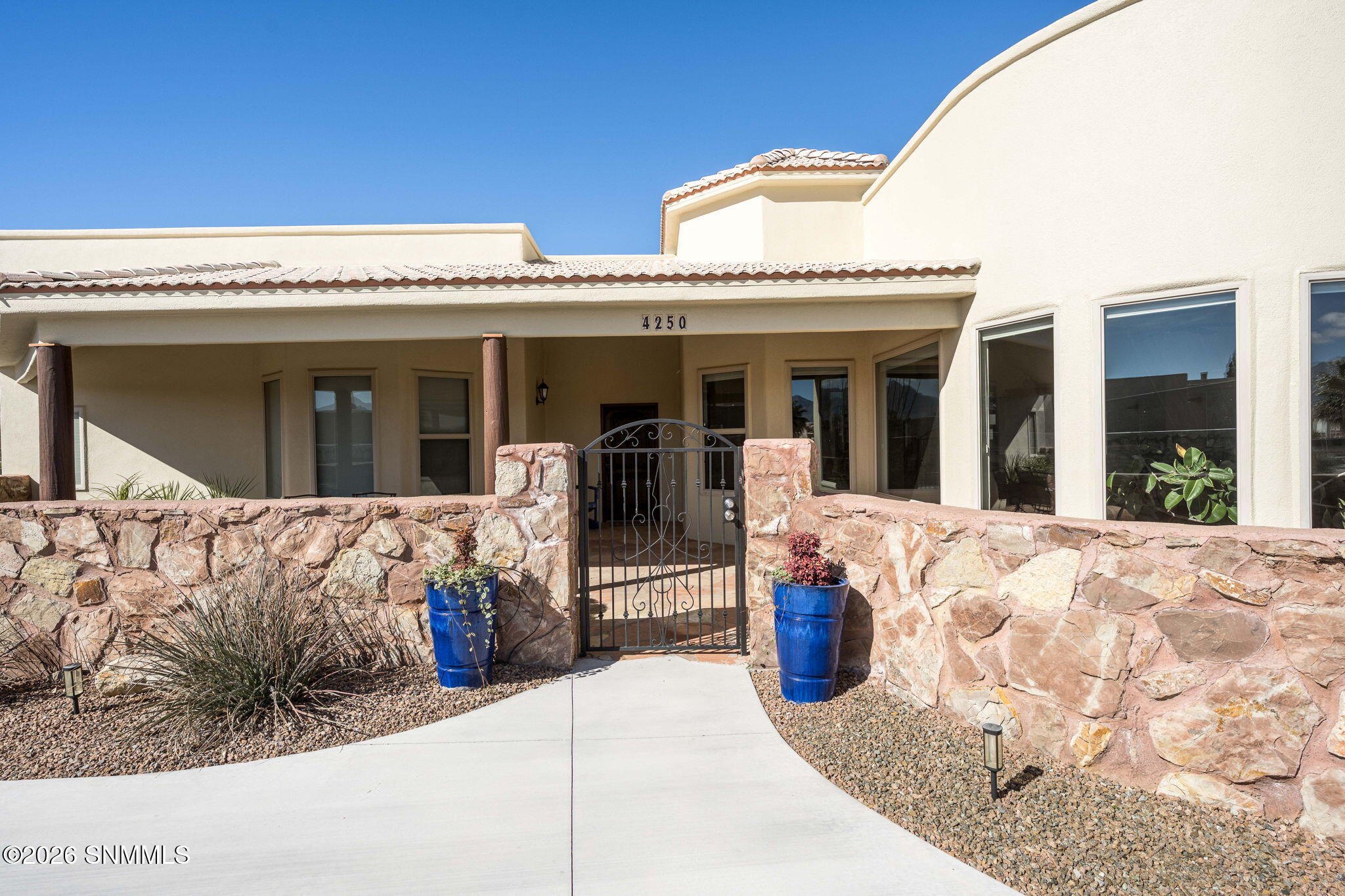 4250 Salvia Loop Property Photo 3
