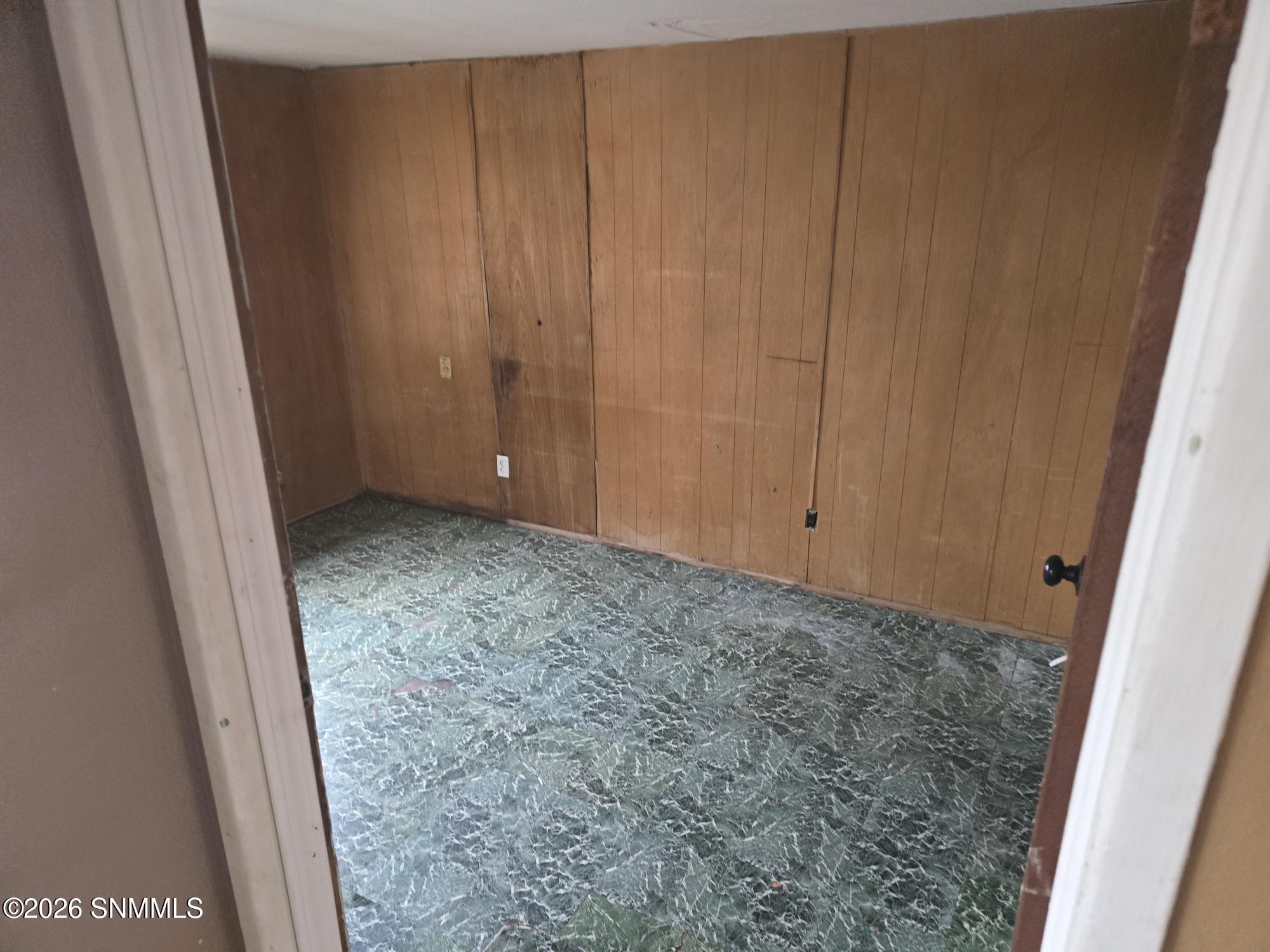 2407 Abbott Avenue Property Photo 7