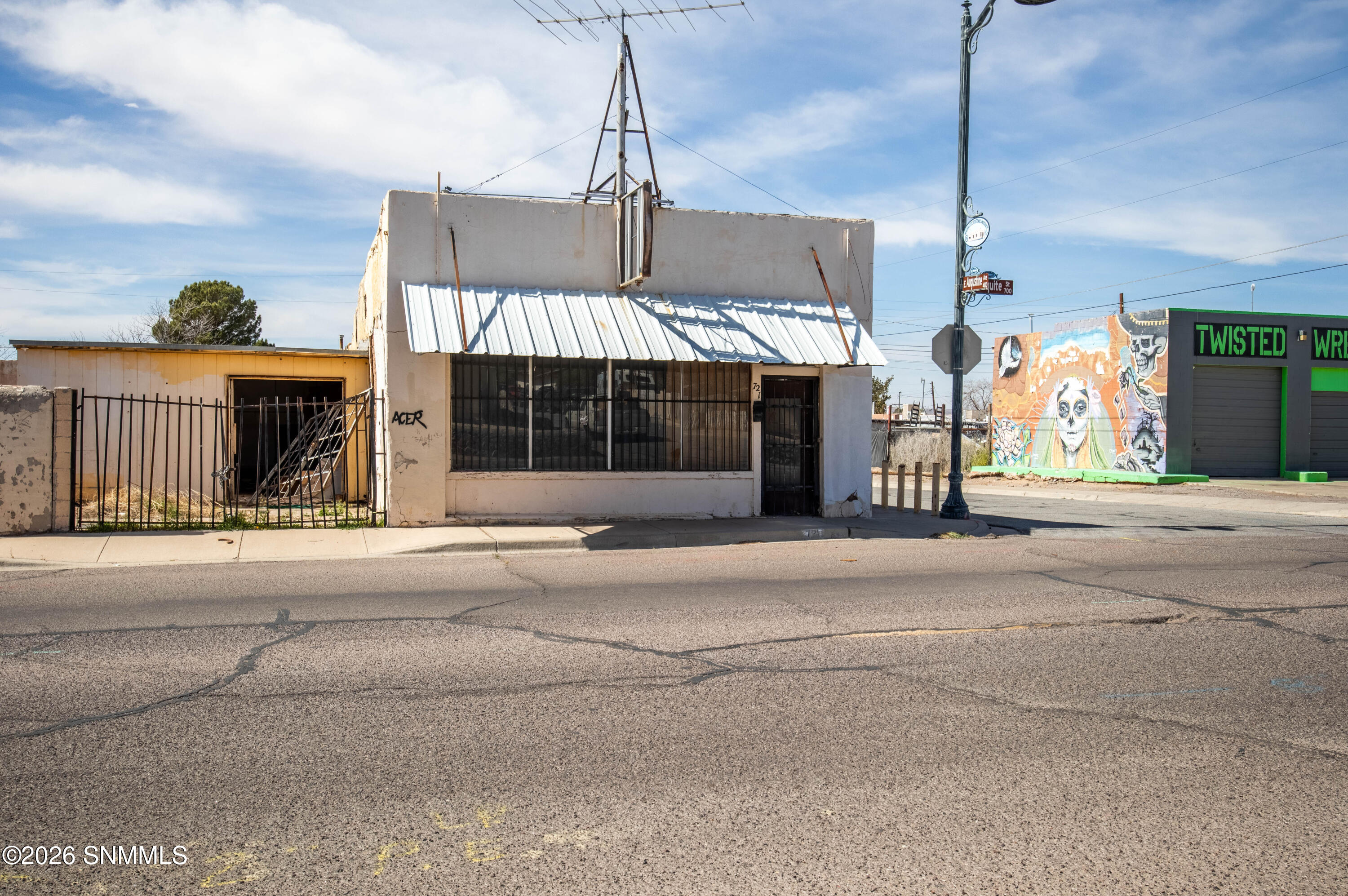 719 N Mesquite Street Property Photo 5
