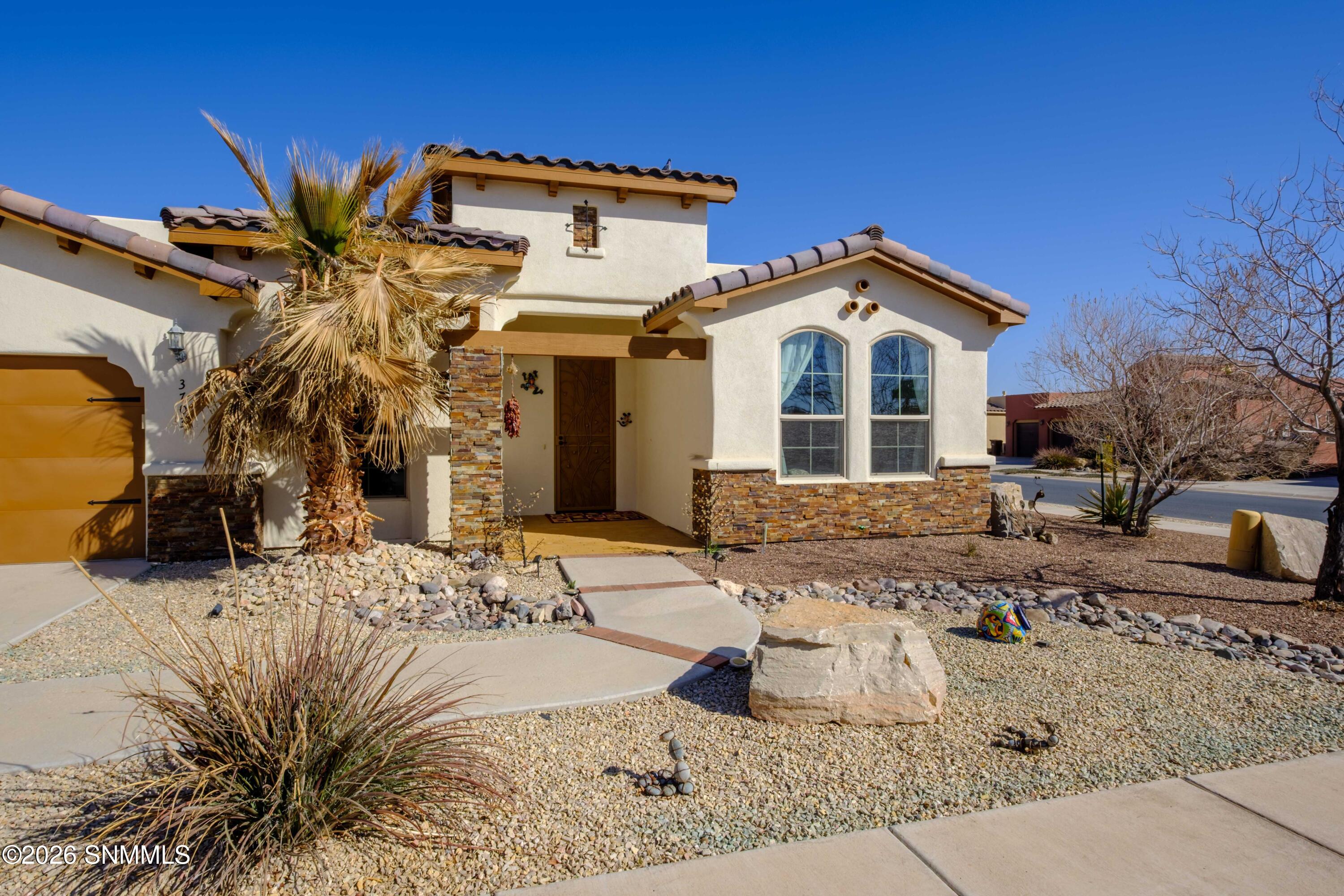 3703 Santa Cecilia Avenue Property Photo 10