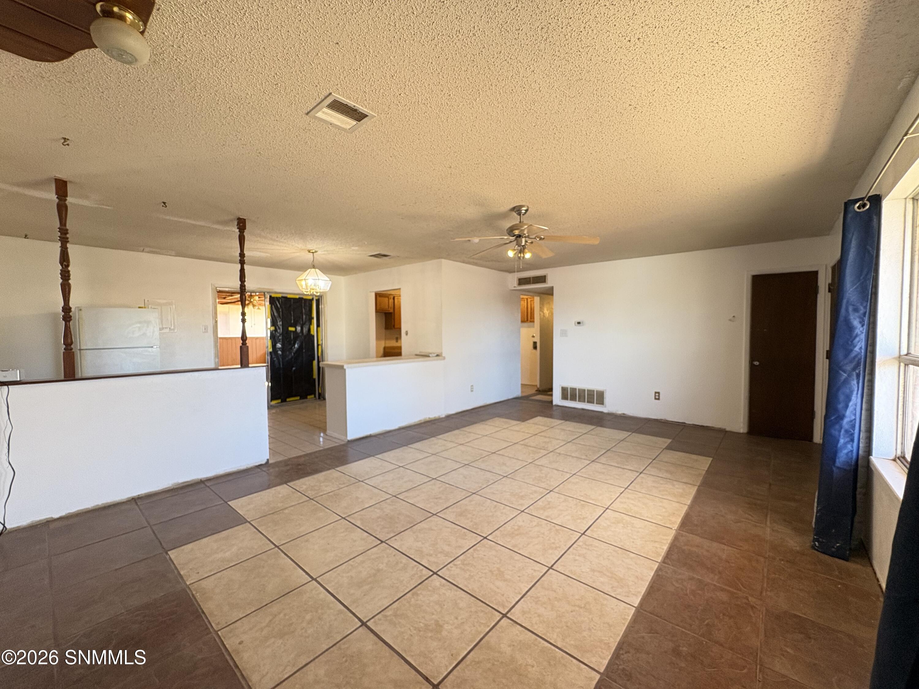 5050 Churchill Avenue Property Photo 9