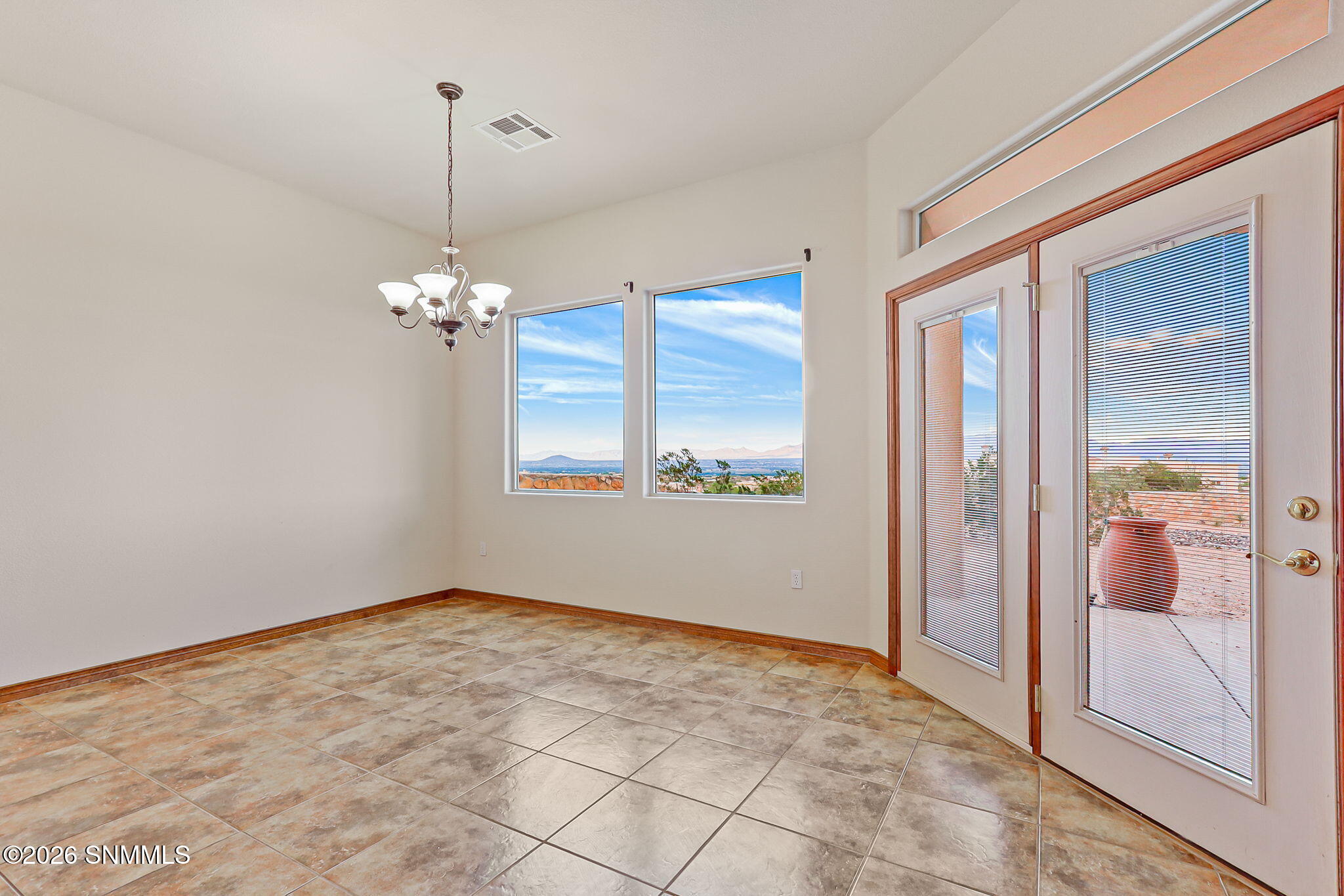 1216 Sonnet Court Property Photo 13