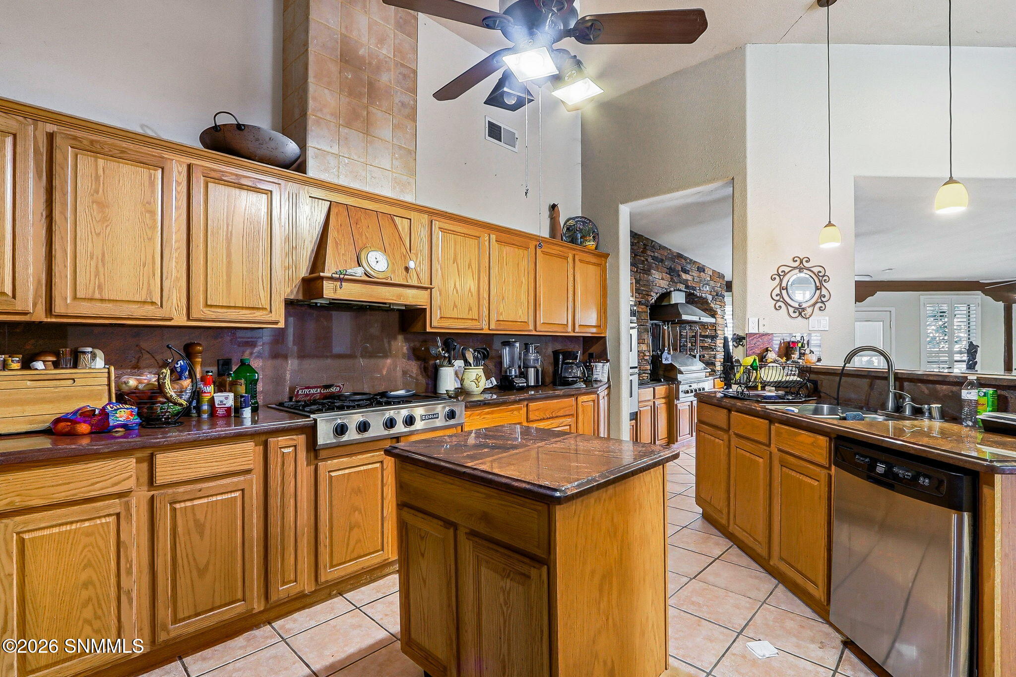 7005 Mcnutt Road Property Photo 10