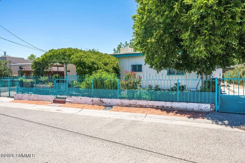 2720 Calle Tercera Property Photo 3