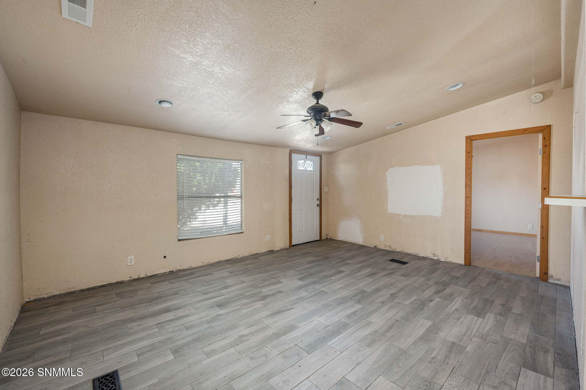 4740 Country Place Property Photo 7