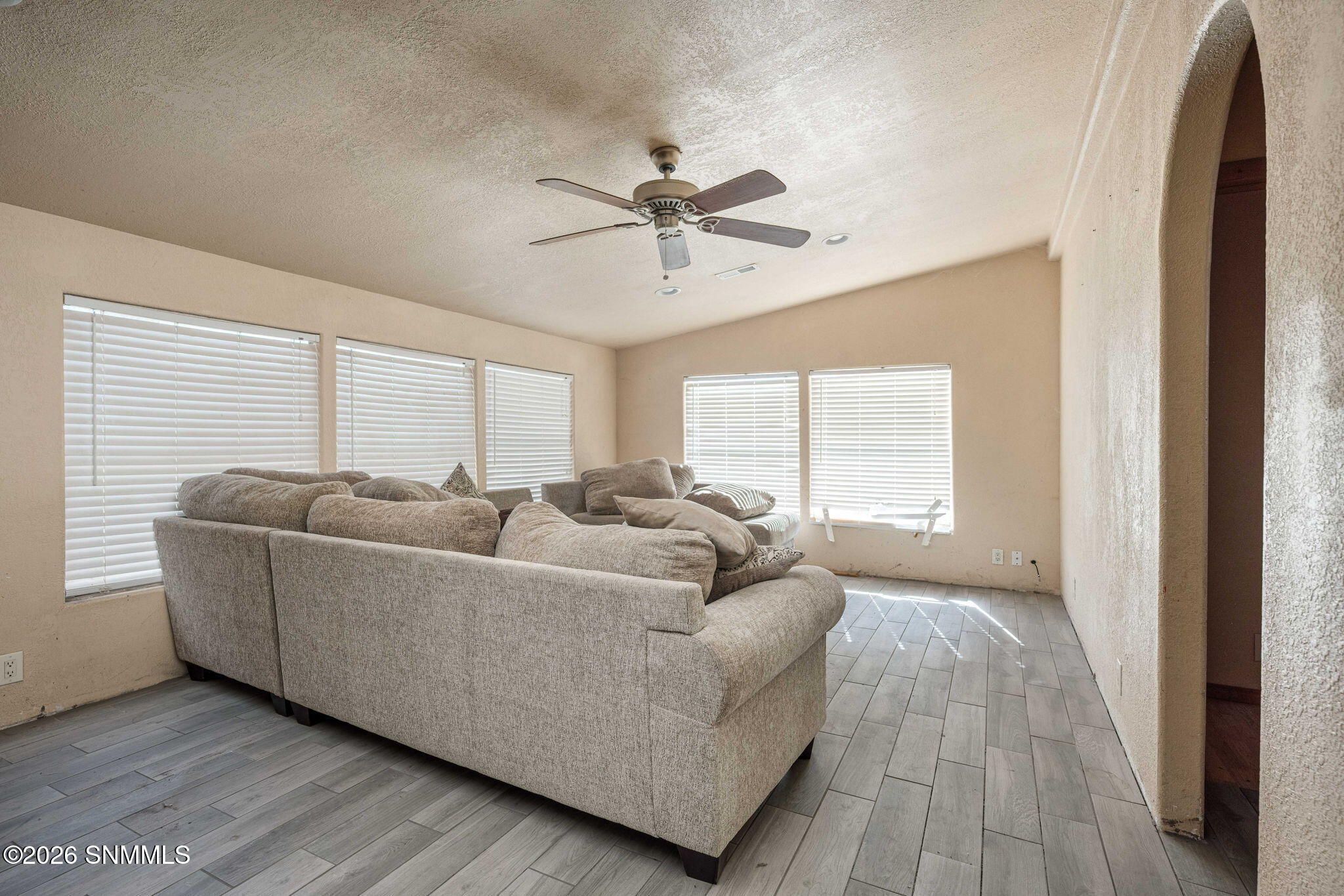 4740 Country Place Property Photo 12