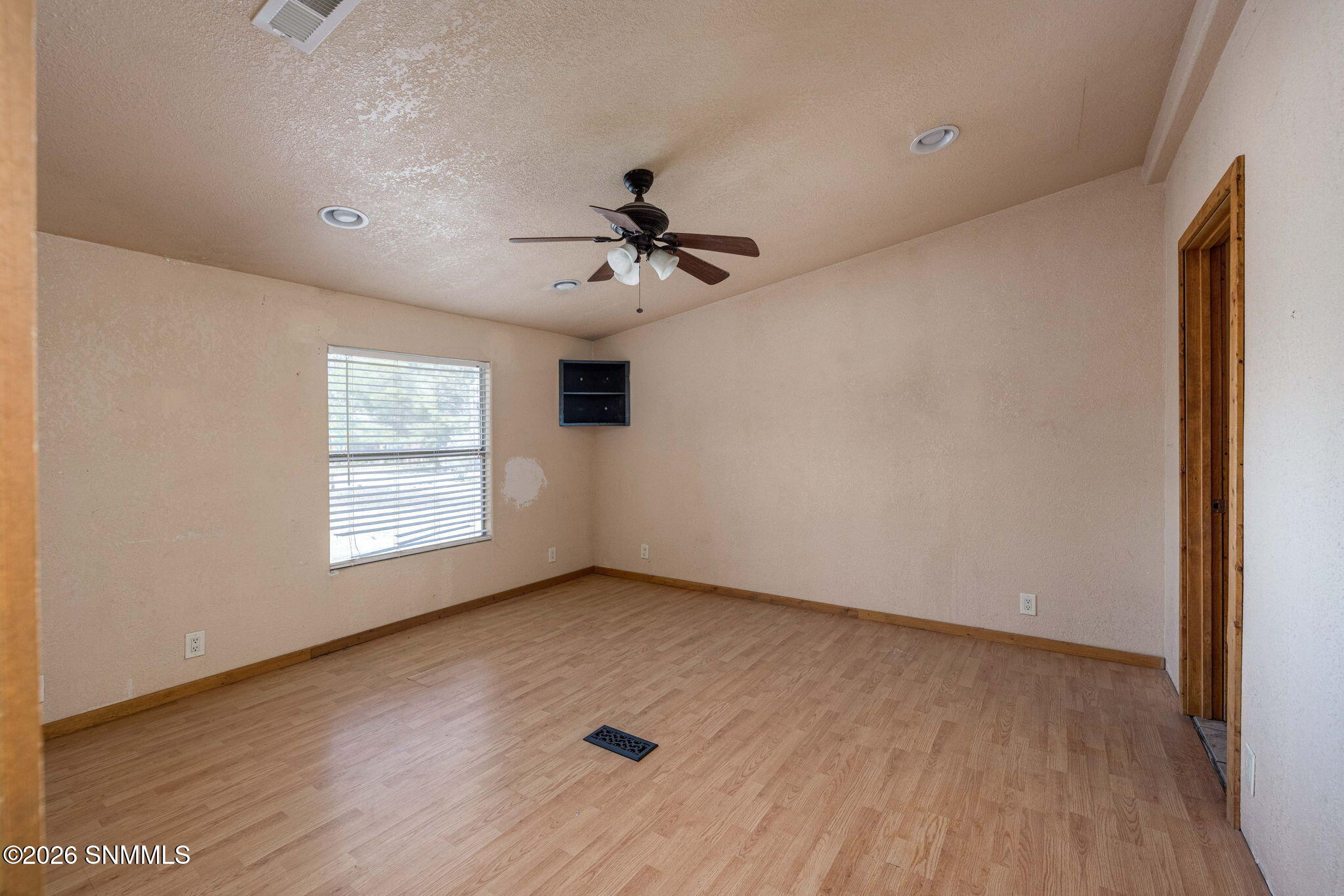 4740 Country Place Property Photo 14