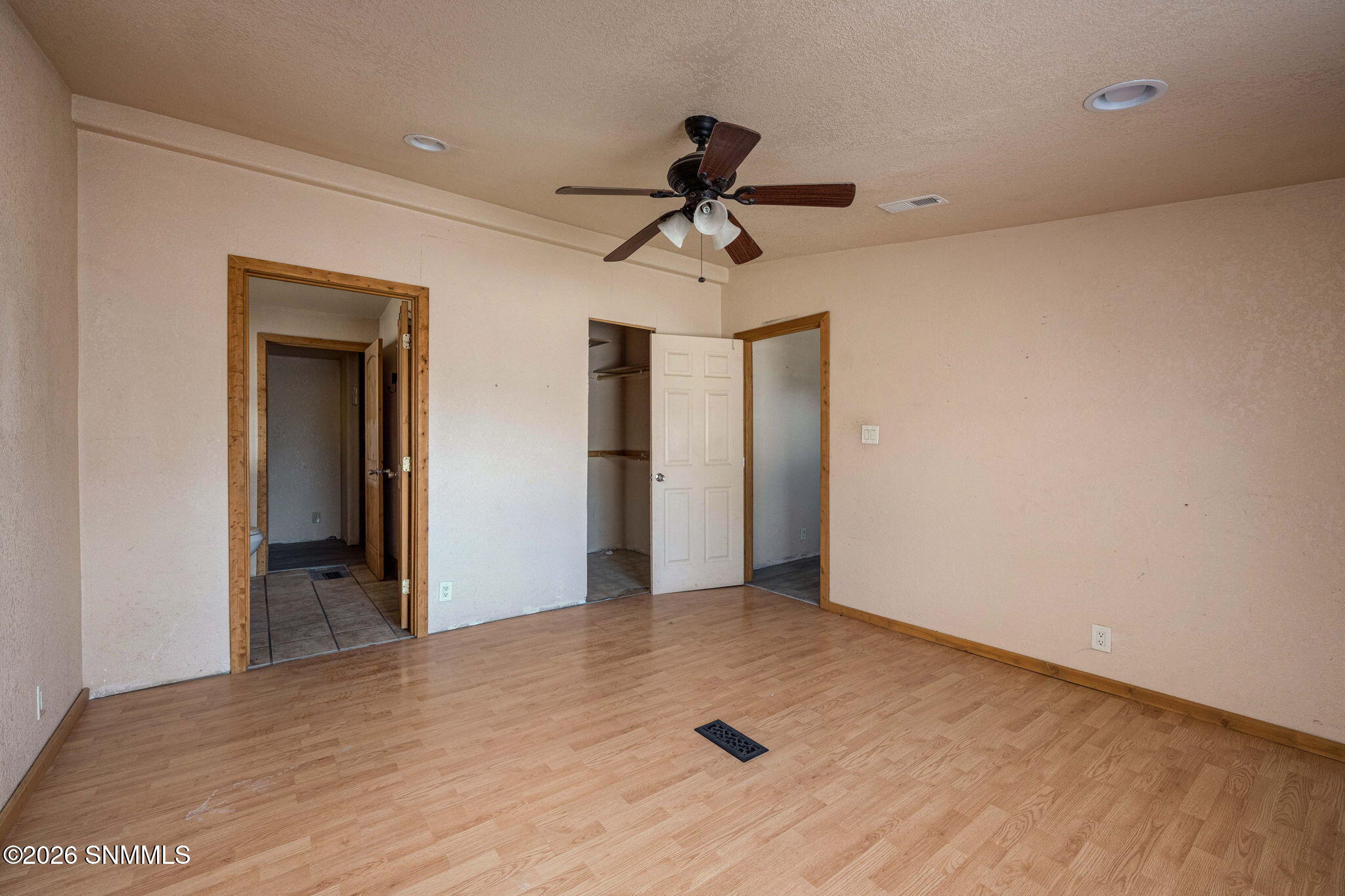 4740 Country Place Property Photo 15