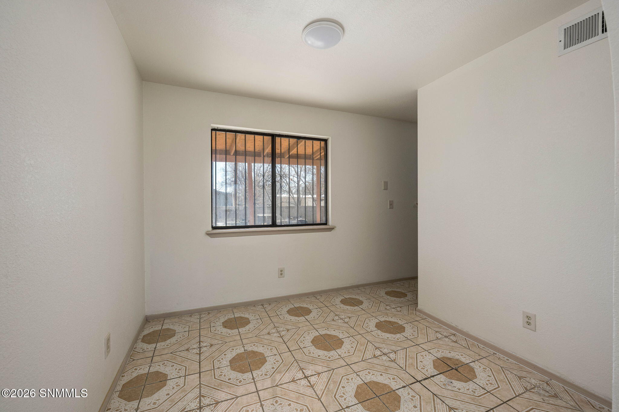 1981 Nehemiah Court Property Photo 6
