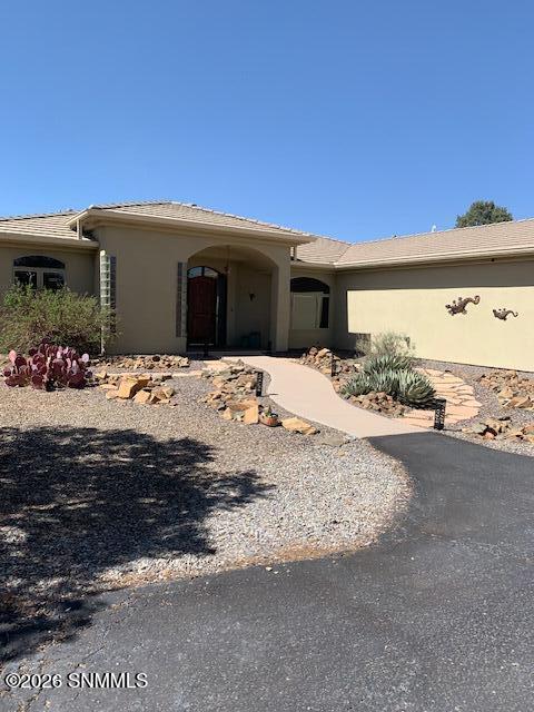 4 Mount Olympus Road Property Photo 1