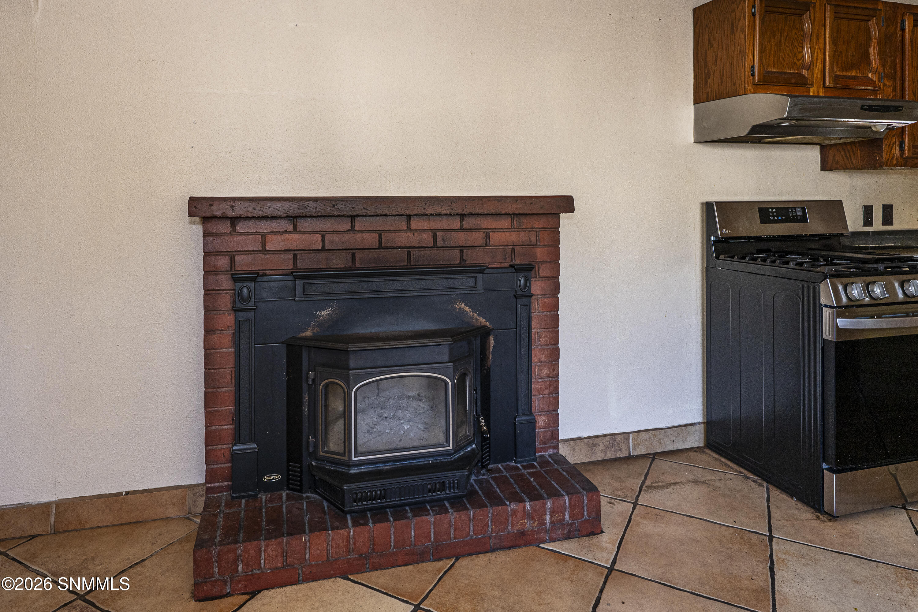 904 3rd Street Property Photo 16