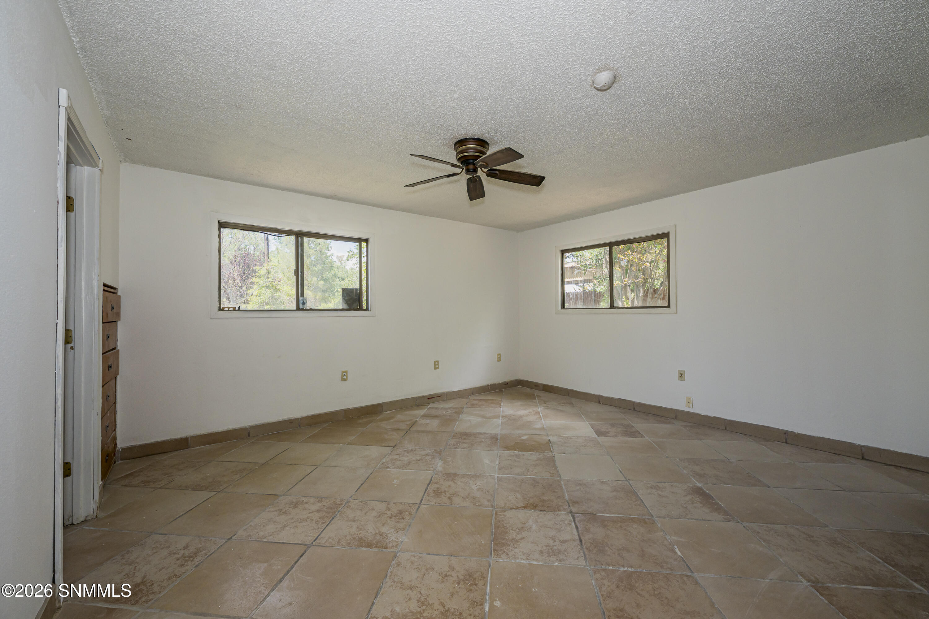 904 3rd Street Property Photo 38