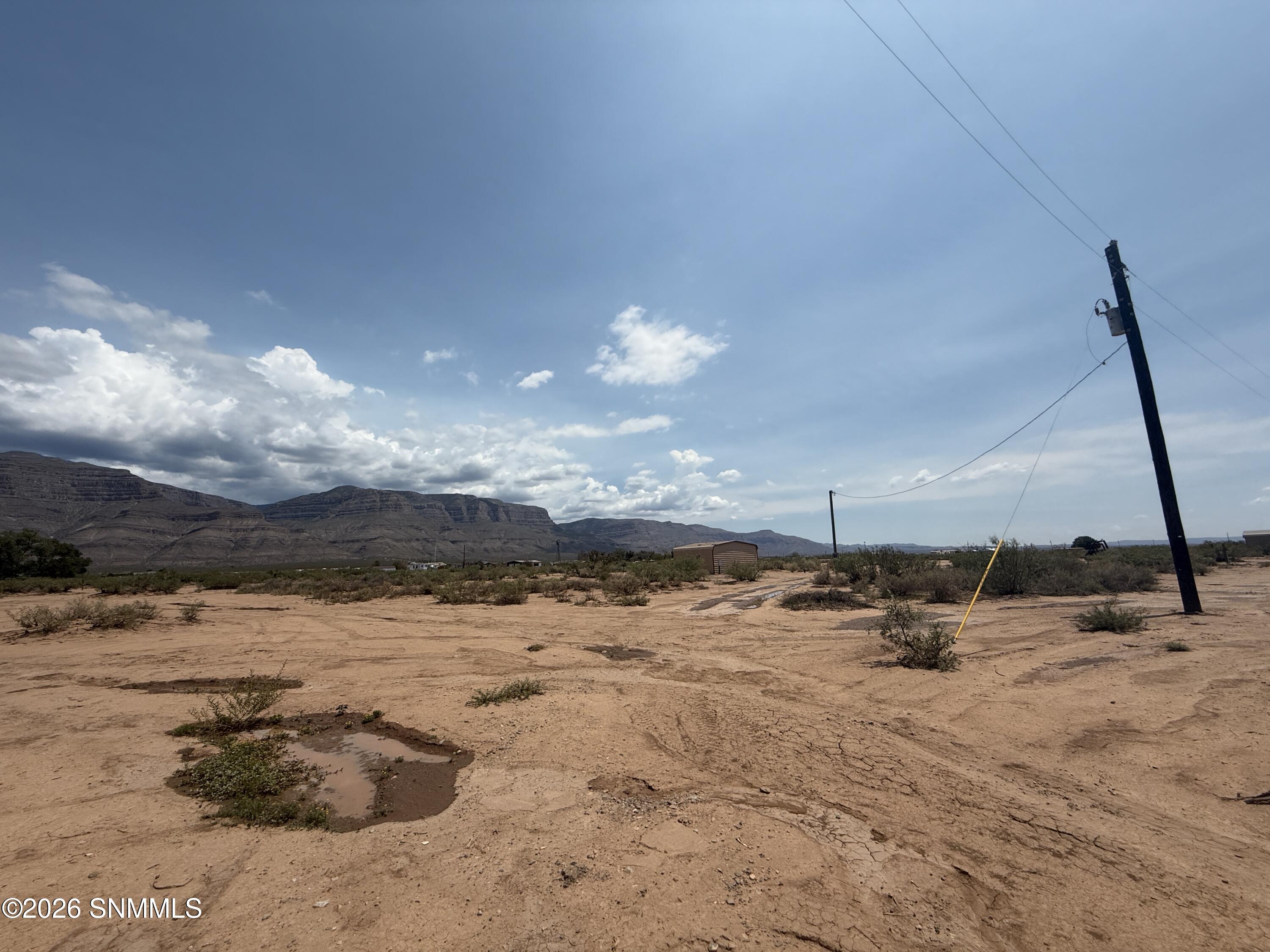 48 South Gate Drive Property Photo 10