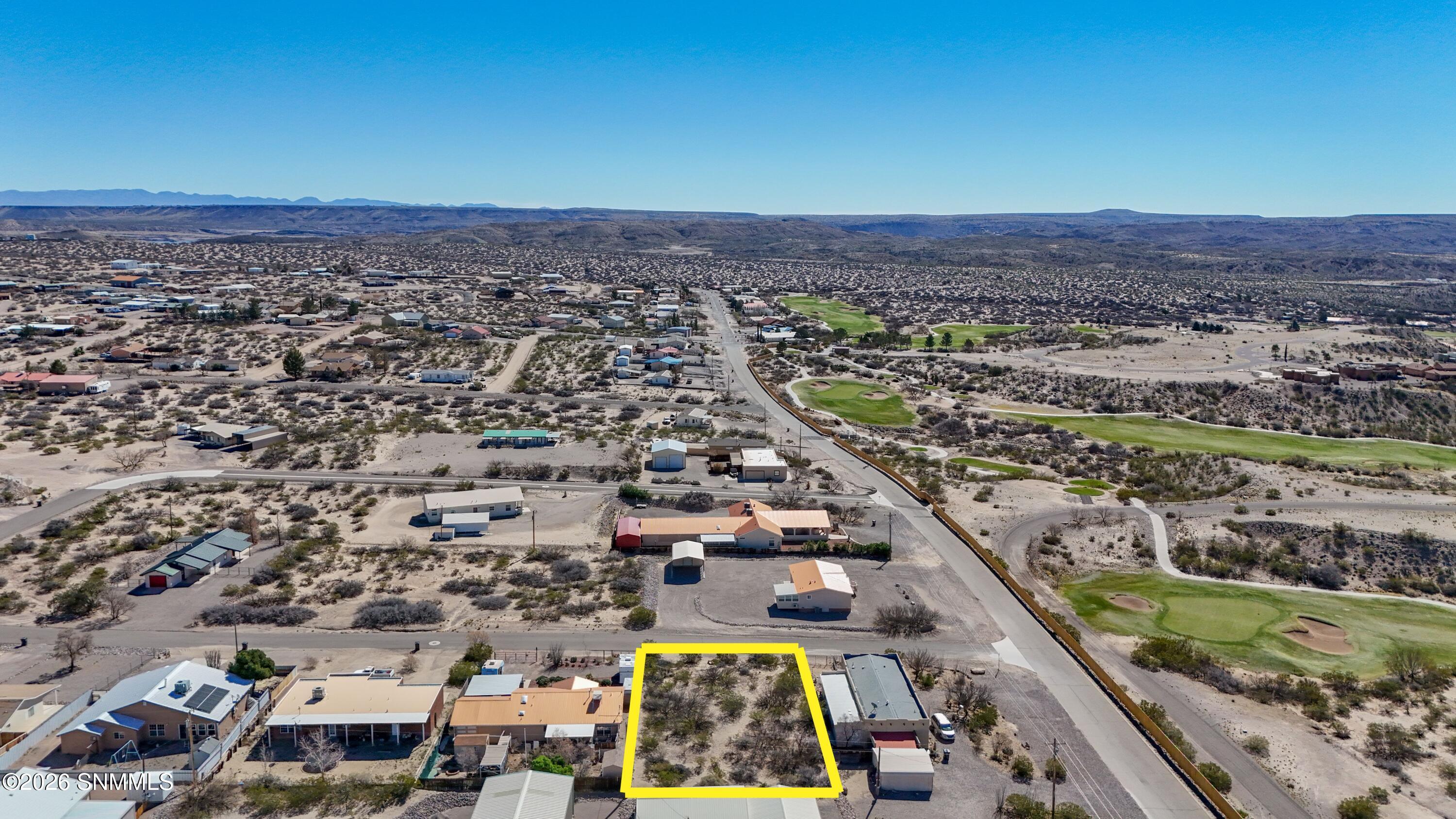 103 Jade Loop Property Photo 1