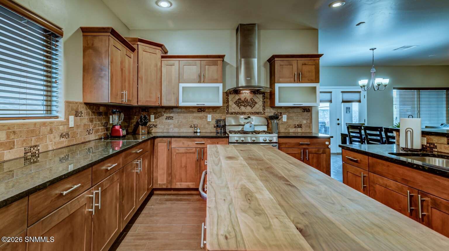 3938 Agua Caliente Drive Property Photo 6