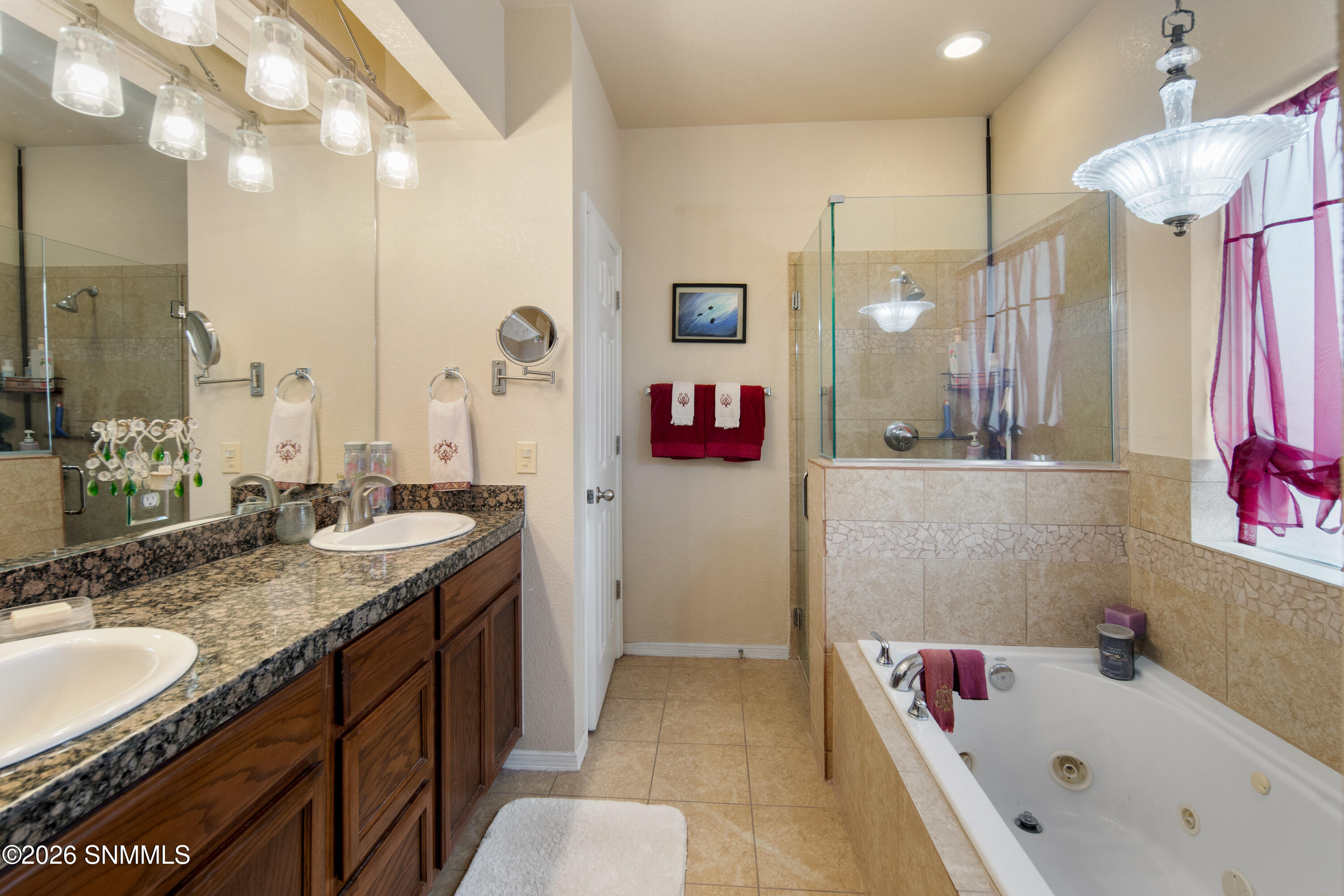 5805 Wales Drive Property Photo 15